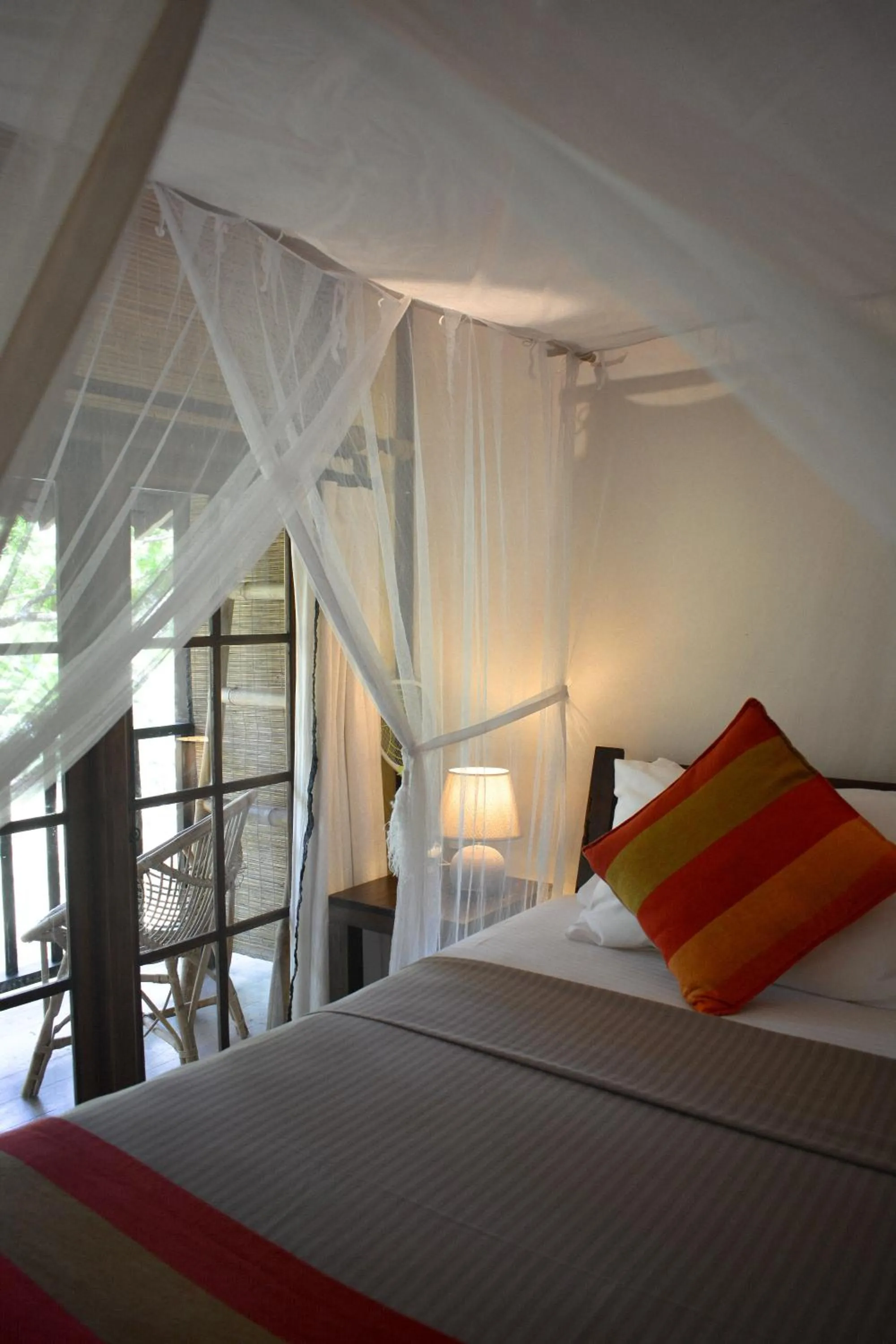 Bed in Dunes Unawatuna Hotel