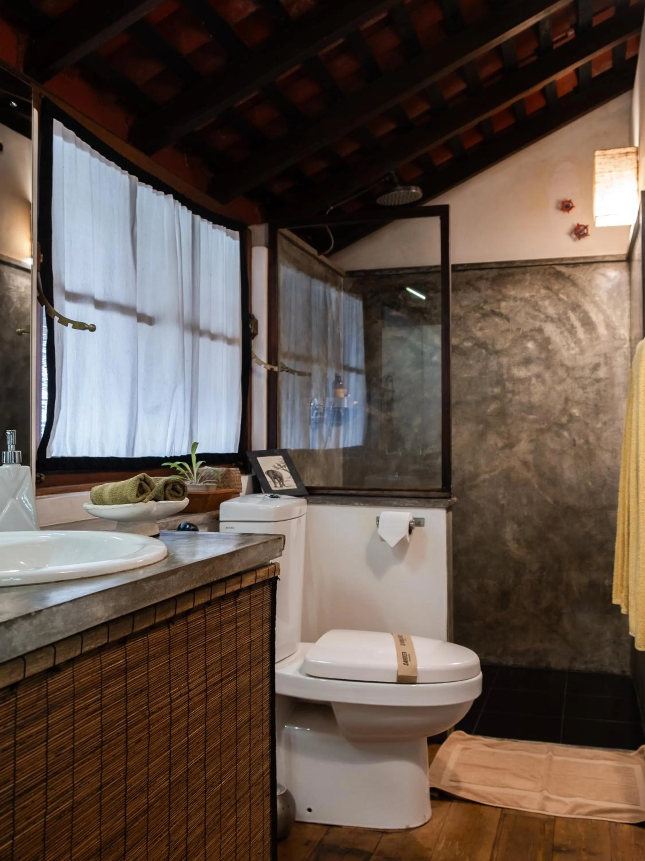 Dunes Unawatuna Hotel