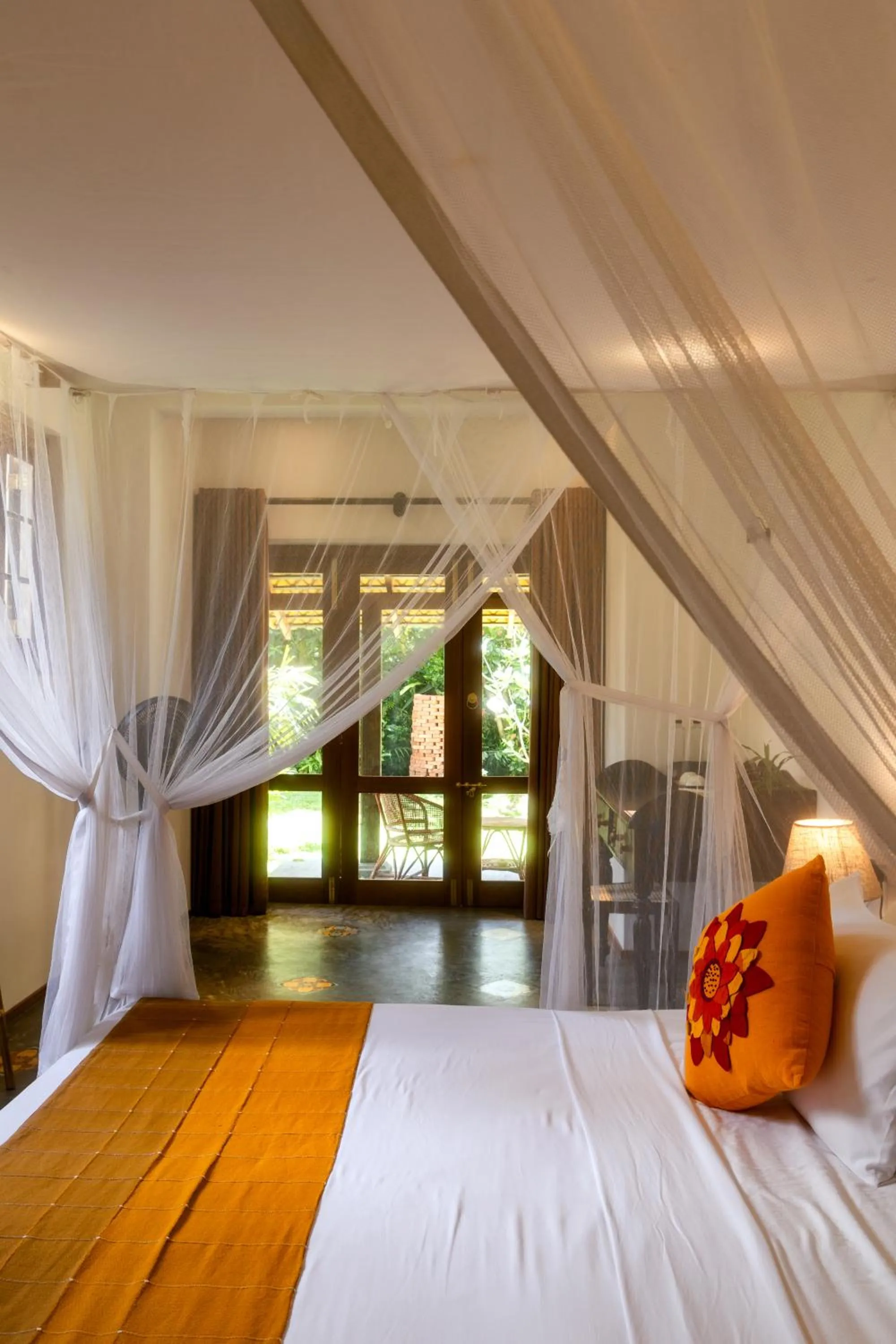 Bed in Dunes Unawatuna Hotel