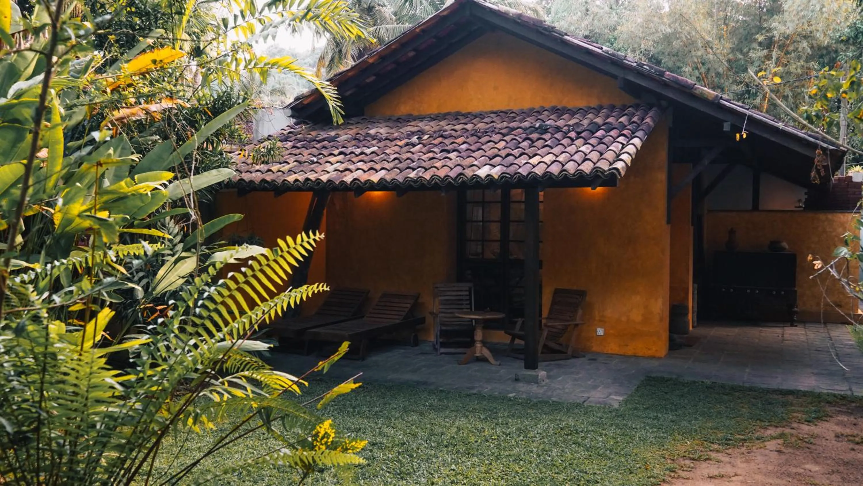Cottage with Garden View in Dunes Unawatuna Hotel