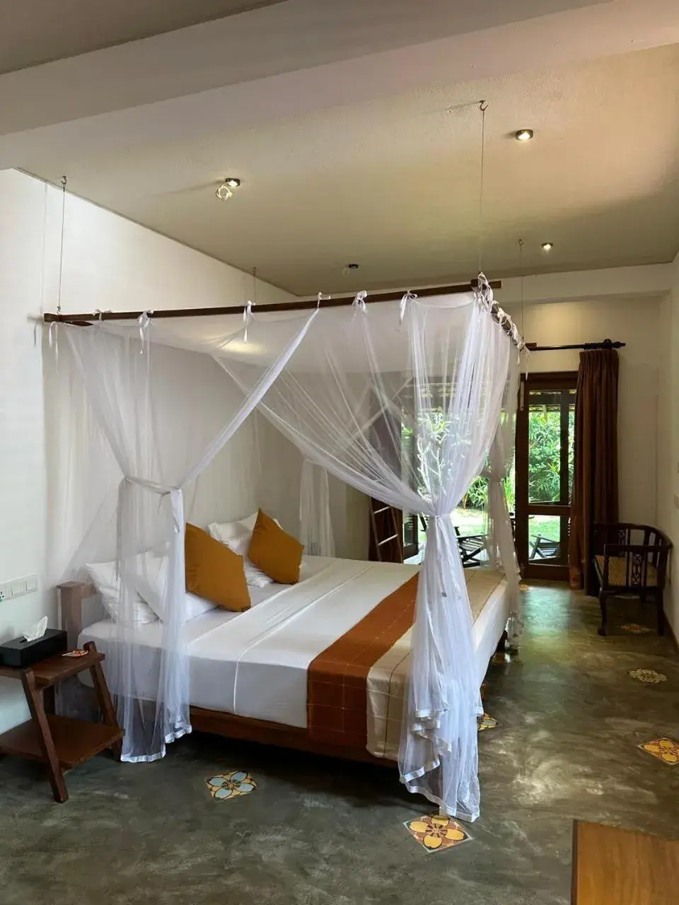 Deluxe King Studio in Dunes Unawatuna Hotel Deluxe King Studio in Dunes Unawatuna Hotel