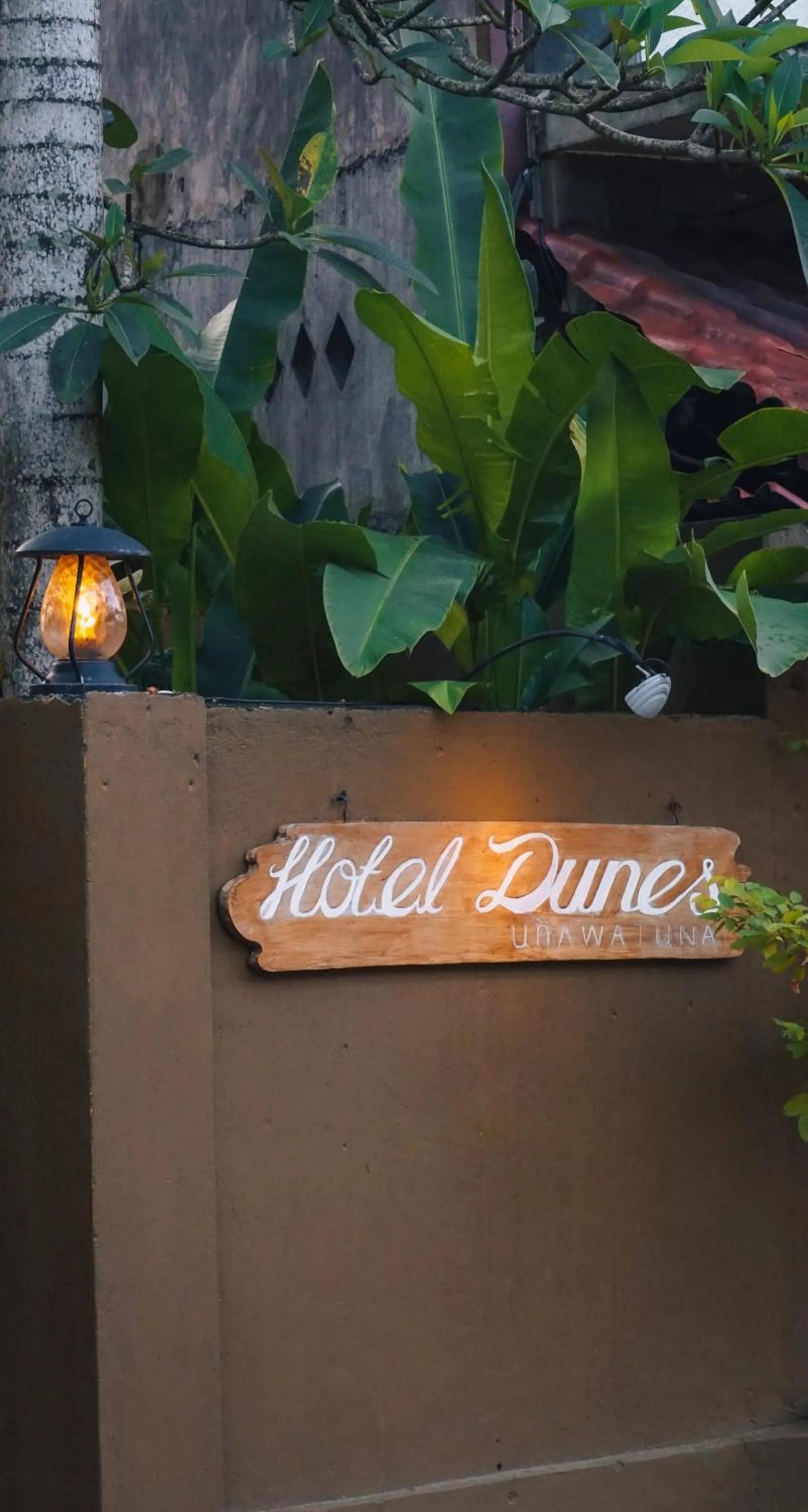 Dunes Unawatuna Hotel