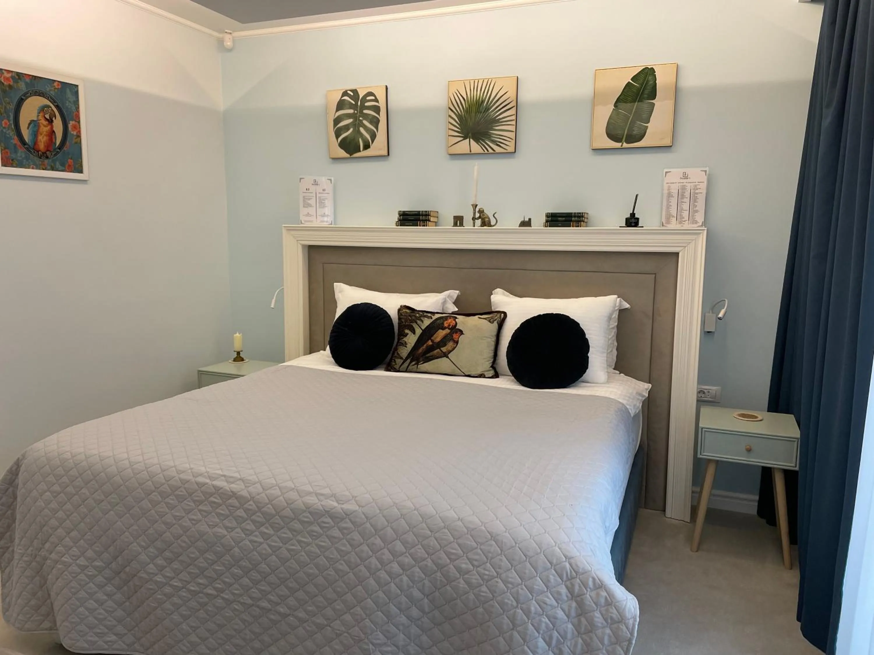 Bedroom, Bed in DoubleL Studios