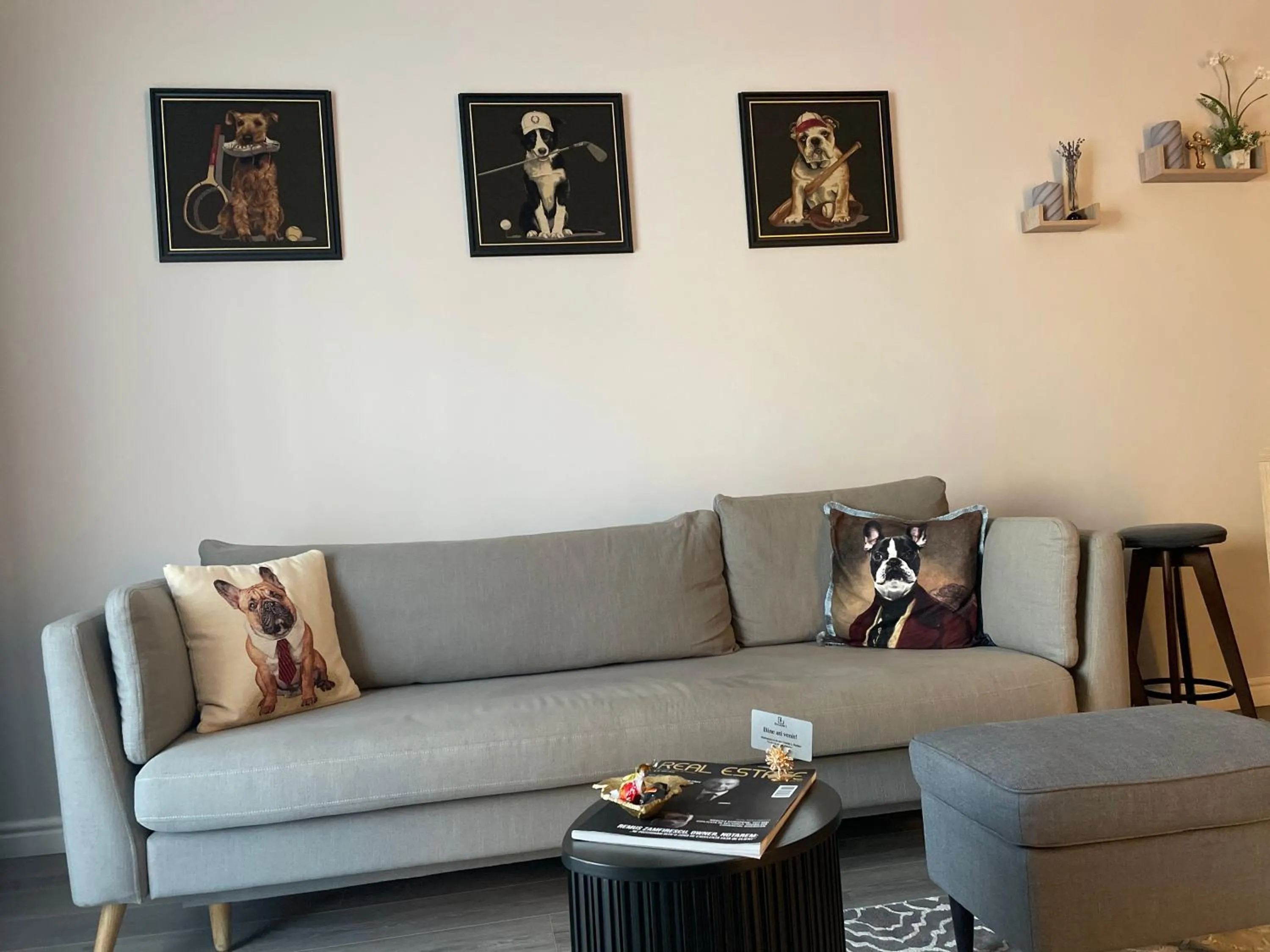 Living room in DoubleL Studios