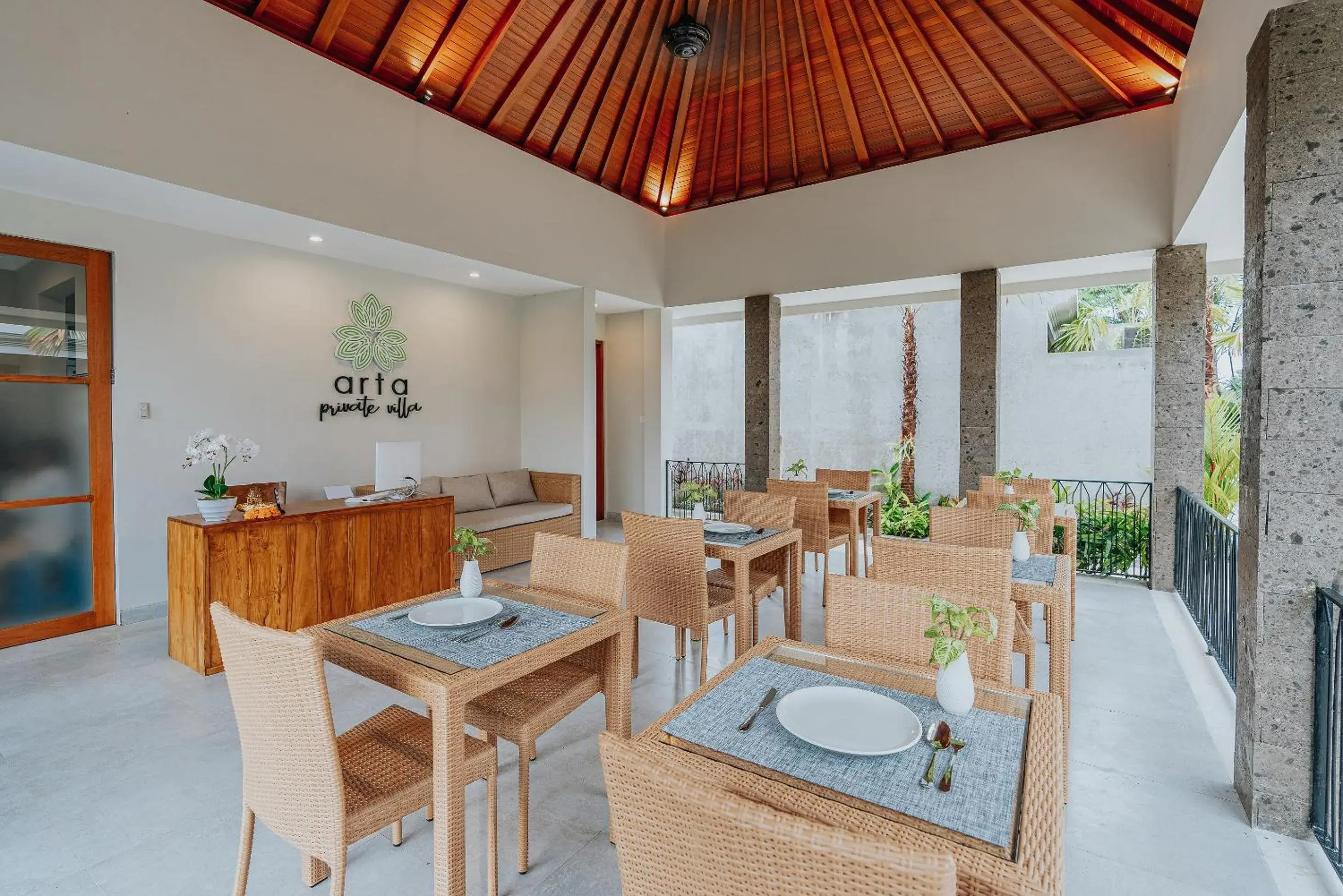 Restaurant/places to eat in Arta Private Villa Restaurant/places to eat in Arta Private Villa