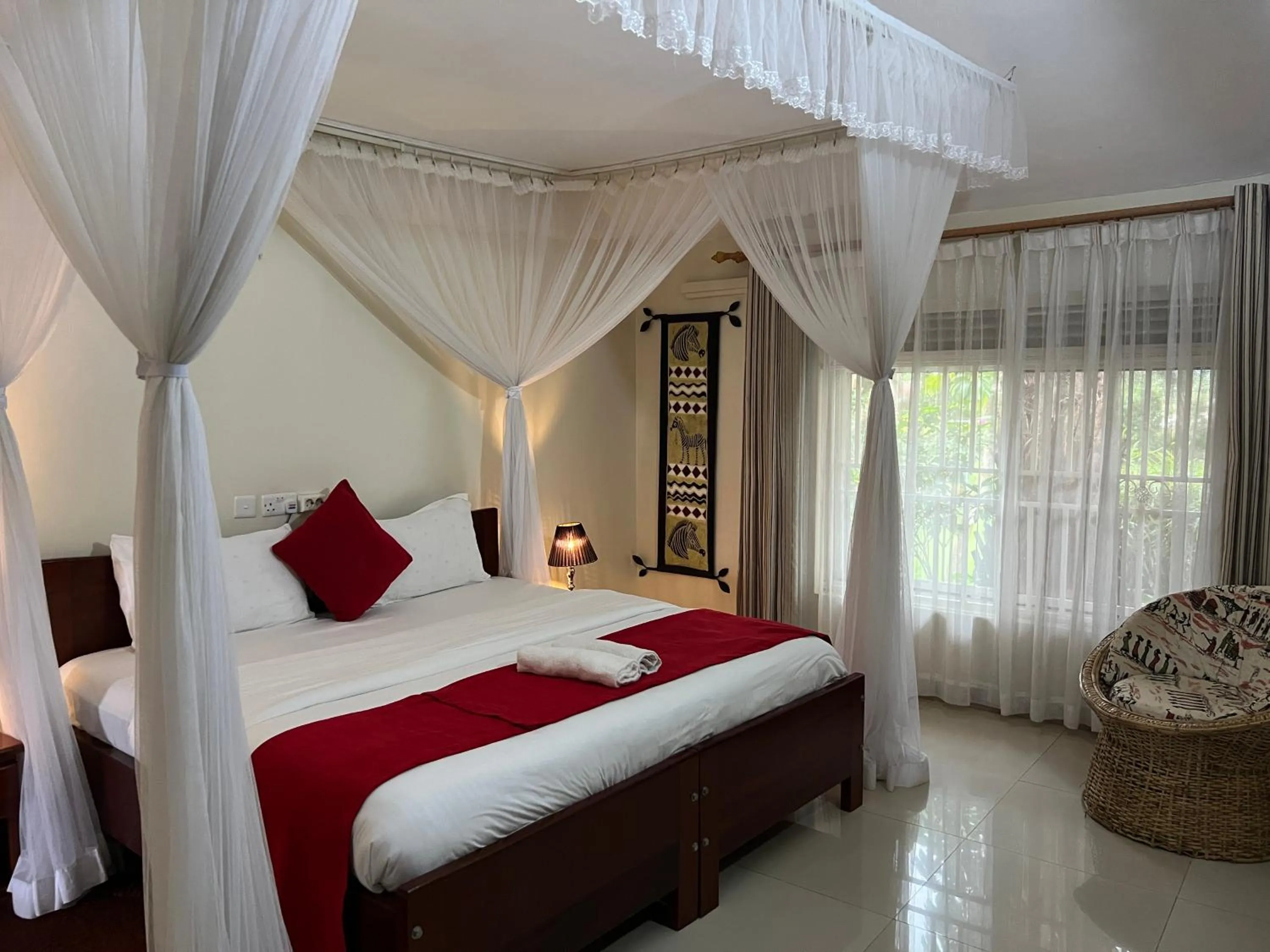 Bed in Sunset Hotel Entebbe