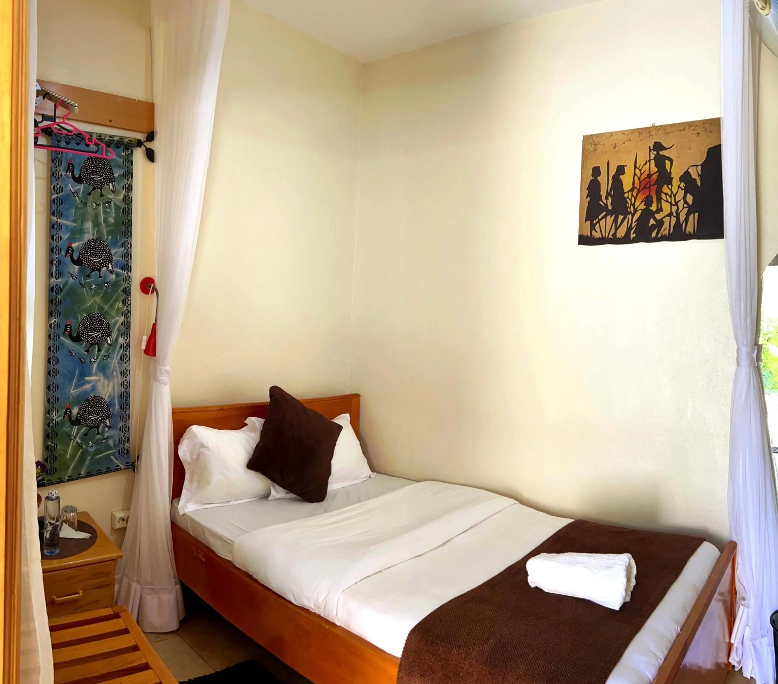 Bed in Sunset Hotel Entebbe