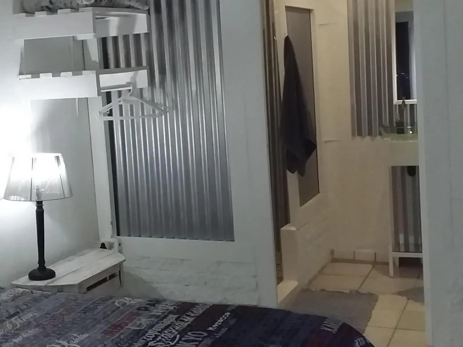 Deluxe Double Room in MyKhaya-your home away from home Deluxe Double Room in MyKhaya-your home away from home