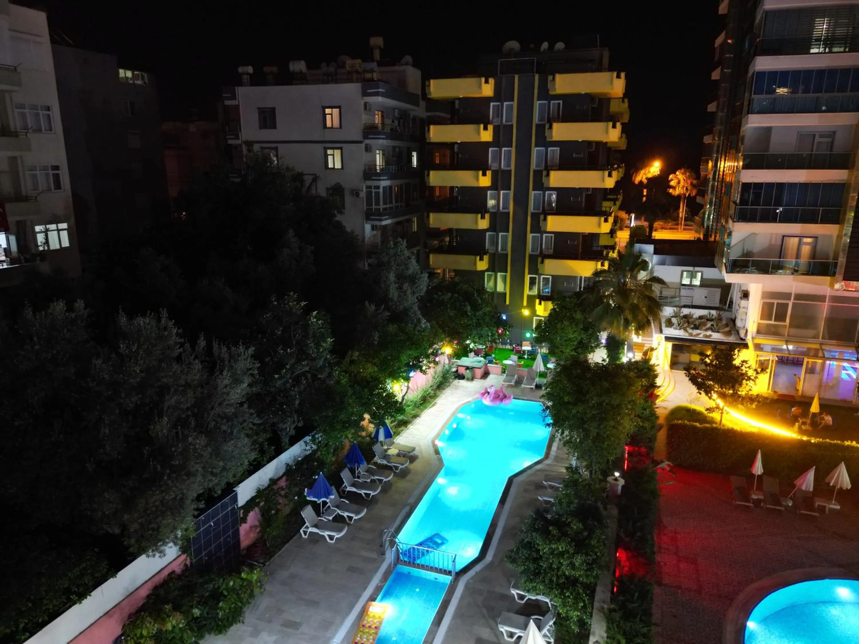 Pool view in Gold Twins Boutique Hotel