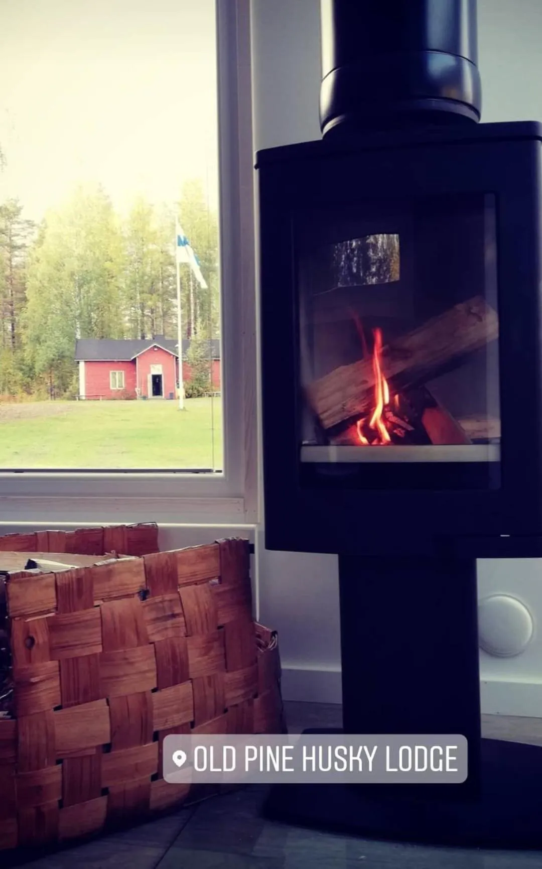 flat iron in Old Pine Husky Lodge