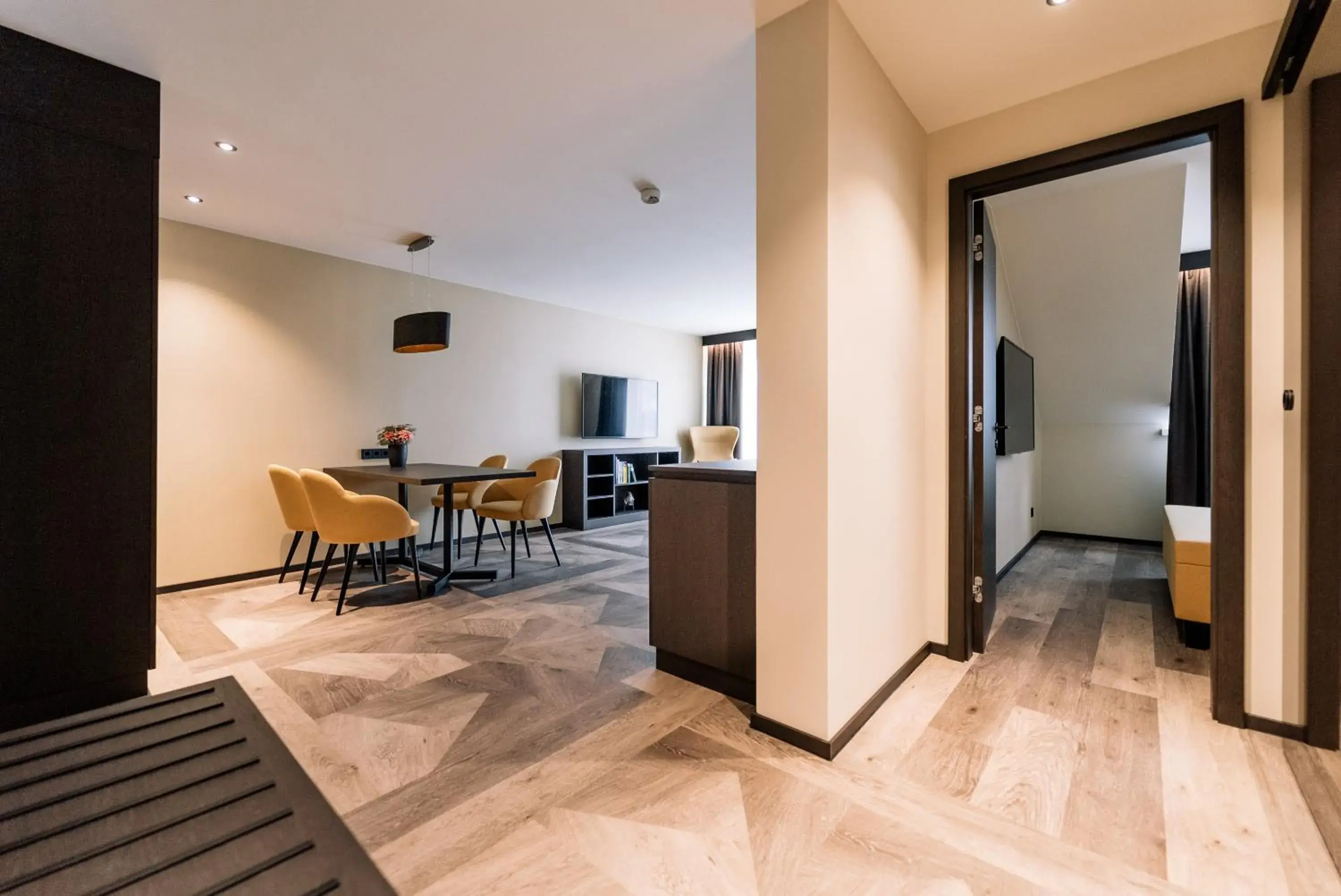 Photo of the whole room in COURT HOTEL Photo of the whole room in COURT HOTEL