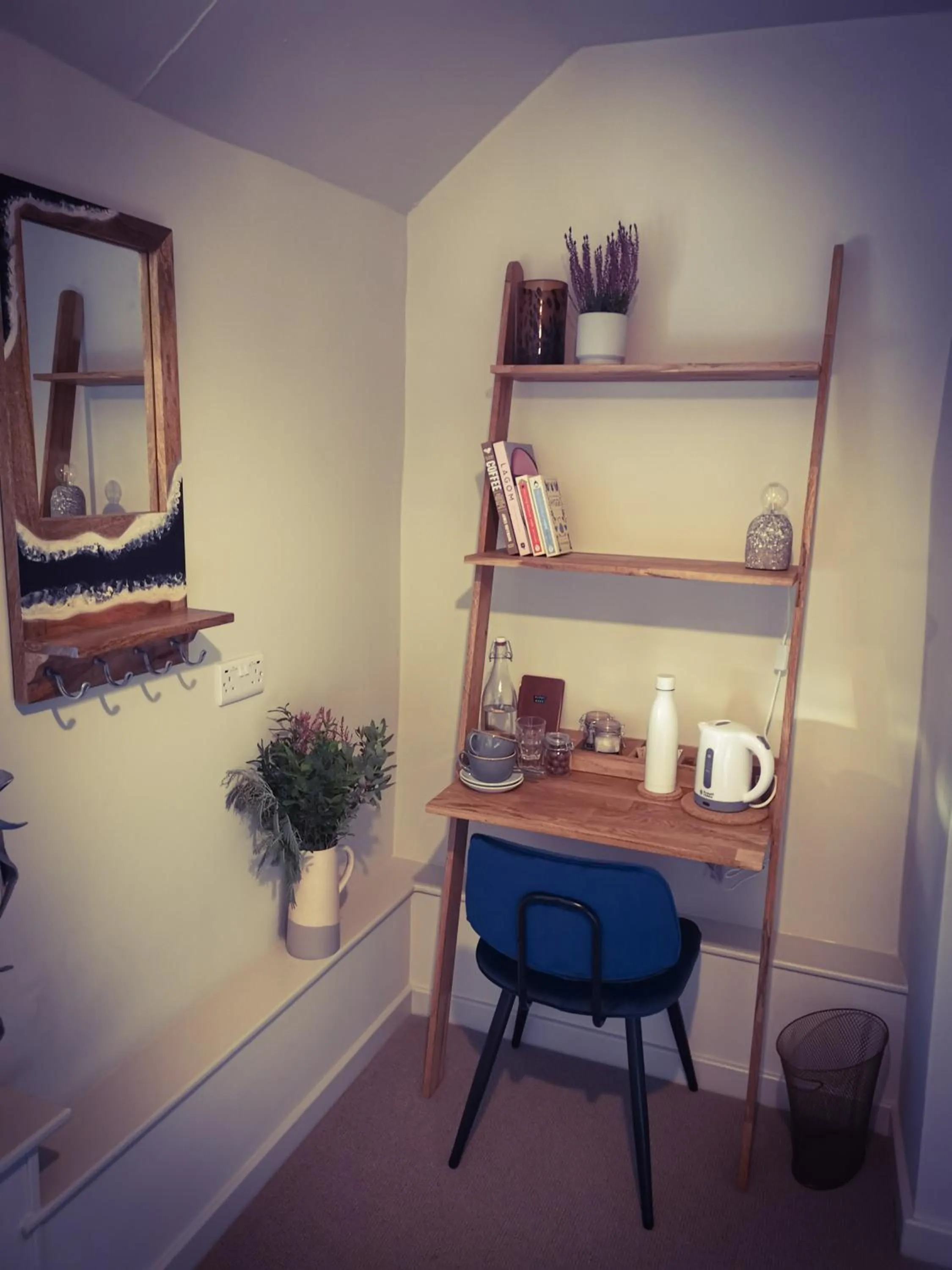 Bedroom in Exelby Green Dragon