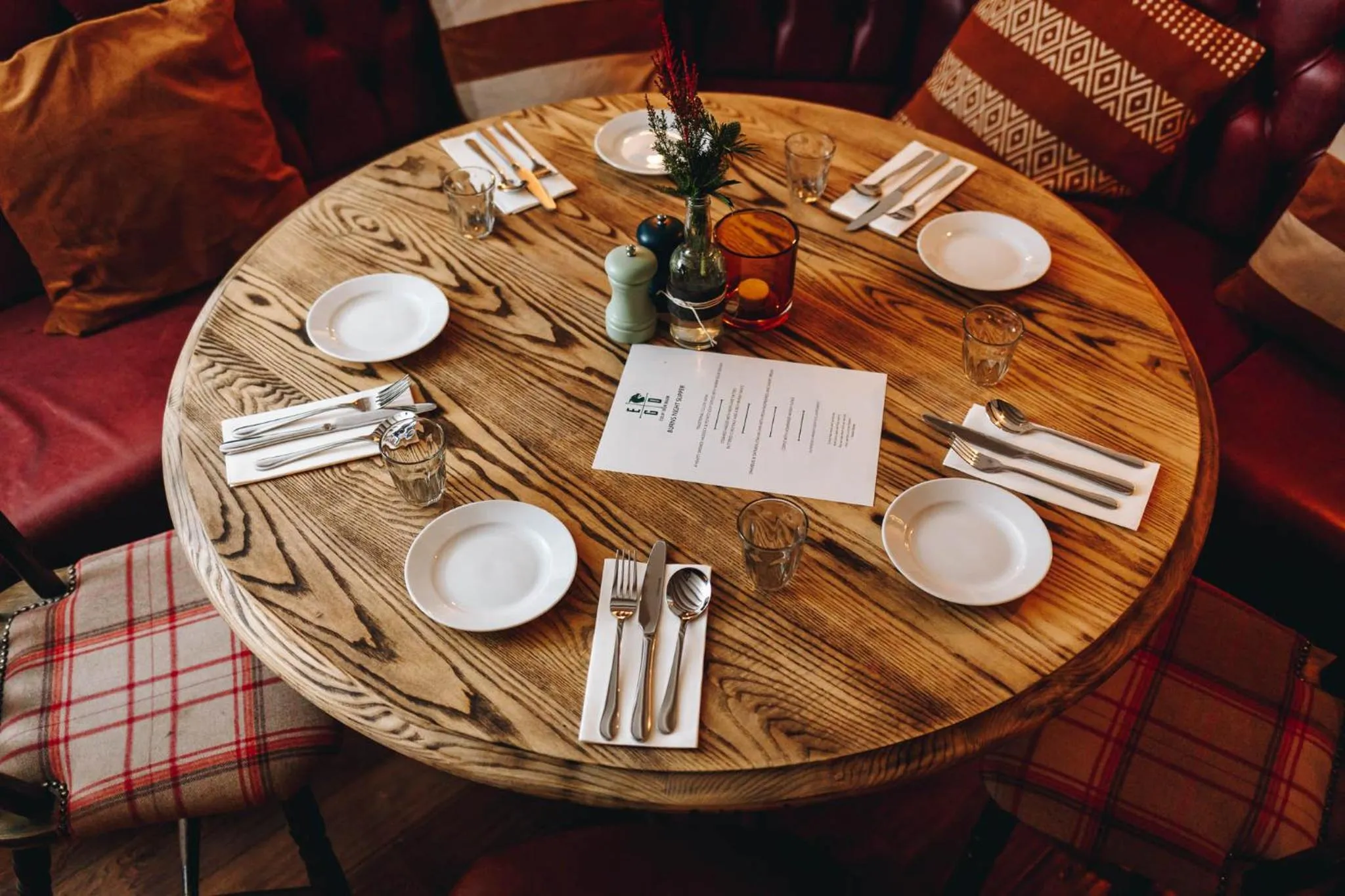 Dining area in Exelby Green Dragon