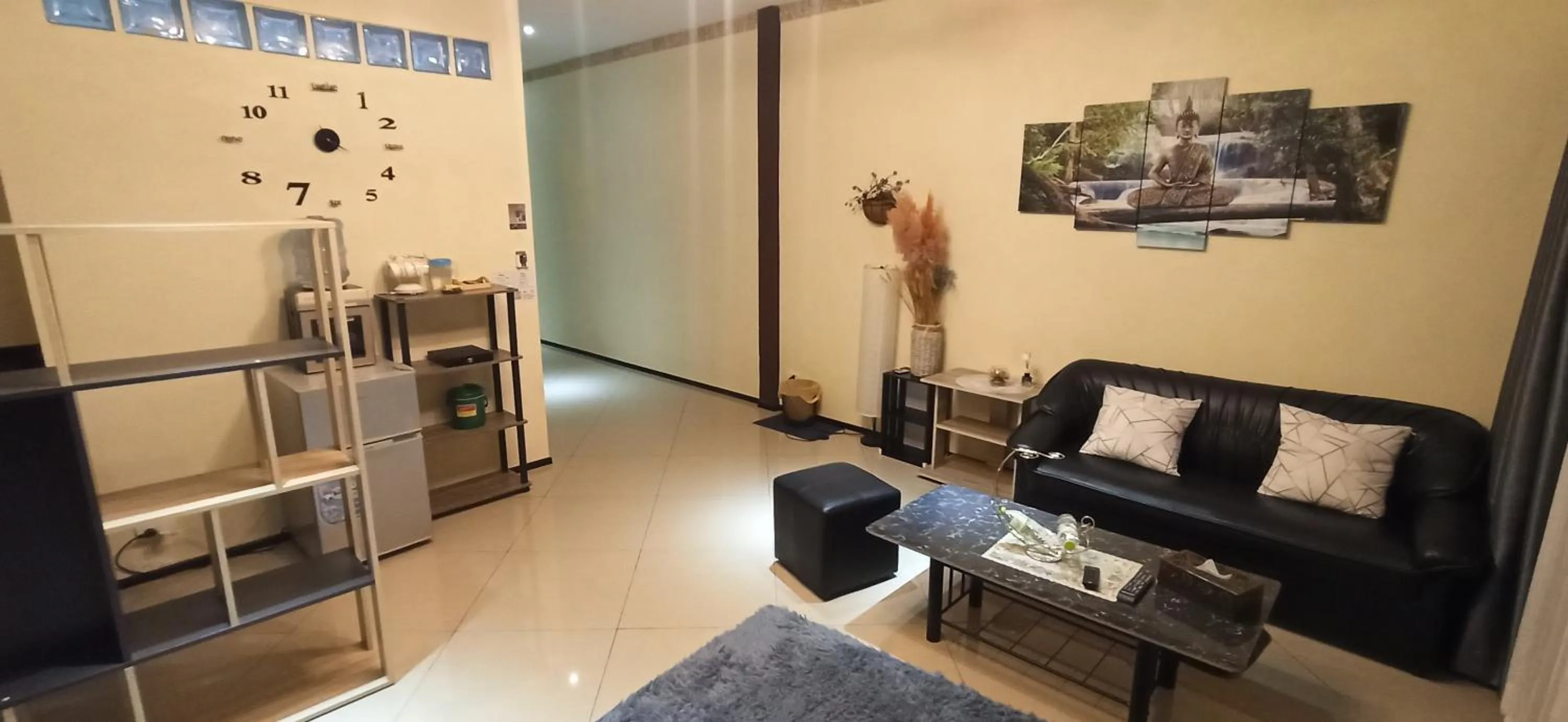 Living room in Touch the Wind