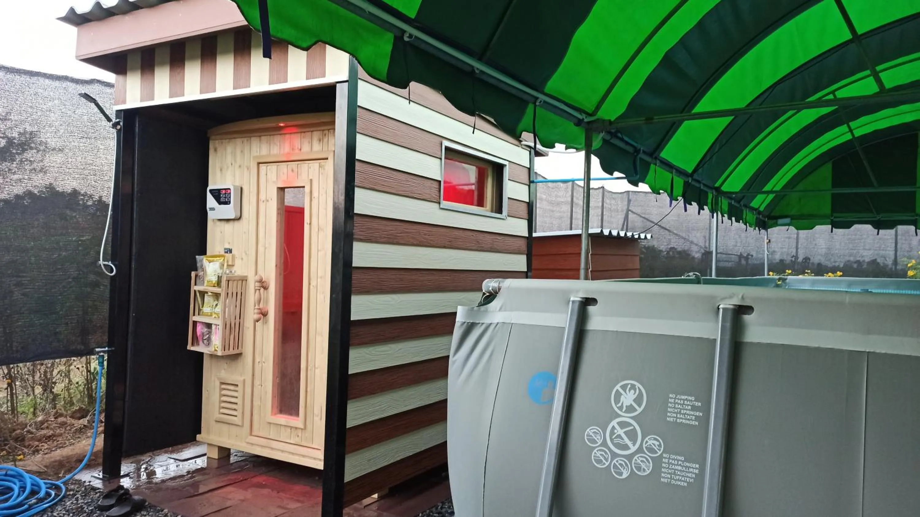 Sauna in Touch the Wind