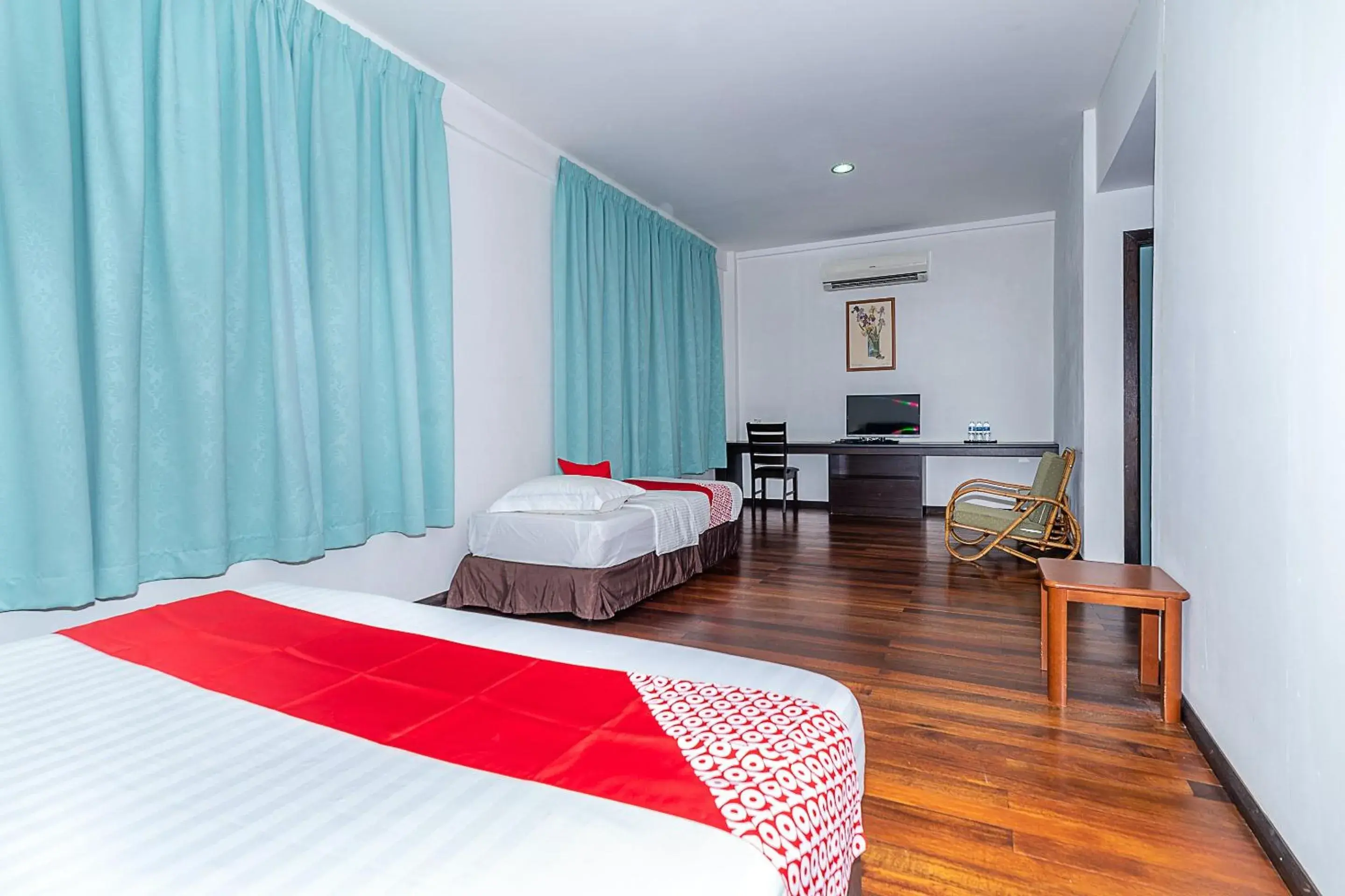 Bedroom, Bed in Hotel O Eagle Wood Garden Bedroom, Bed in Hotel O Eagle Wood Garden