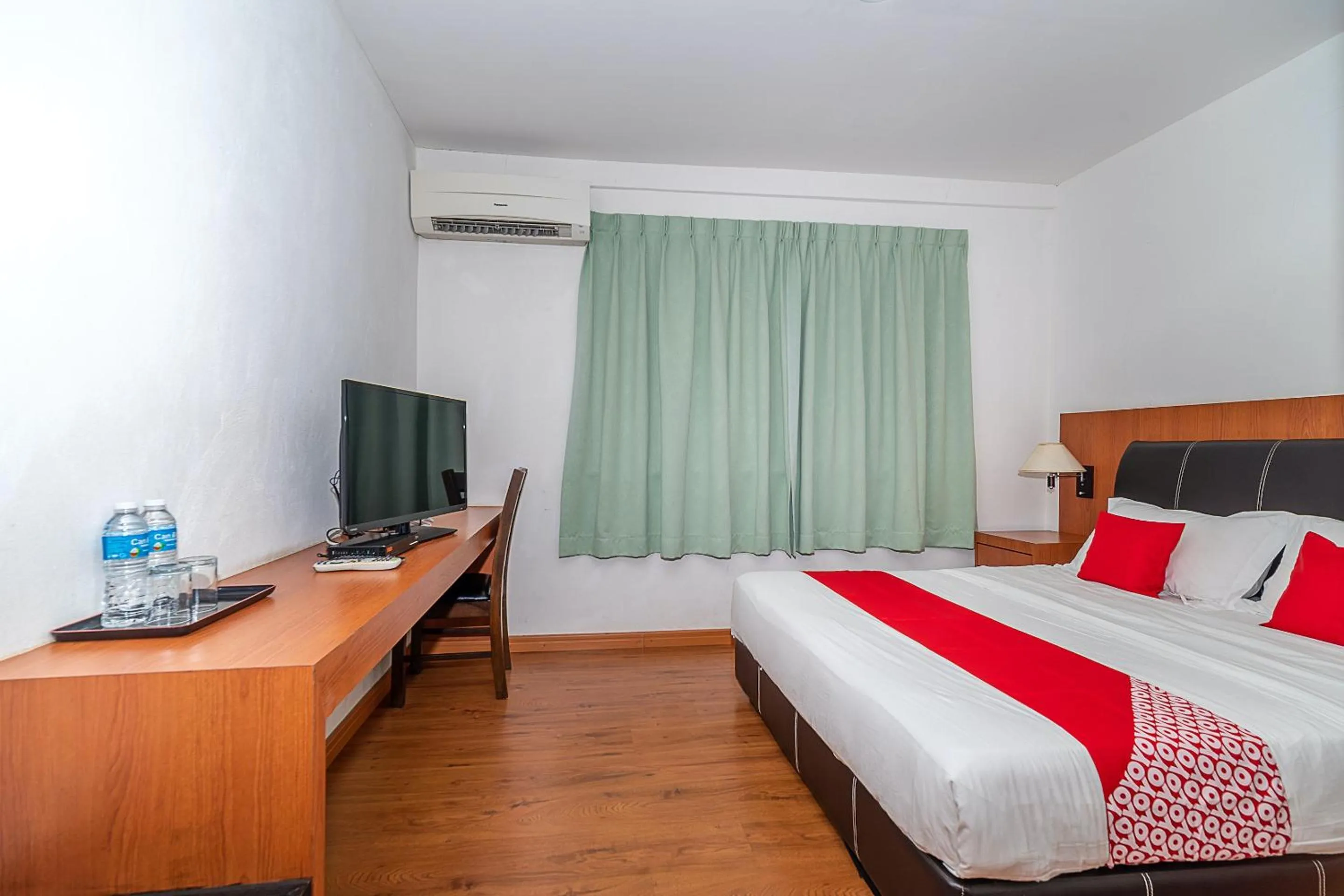 Bedroom, Bed in Hotel O Eagle Wood Garden