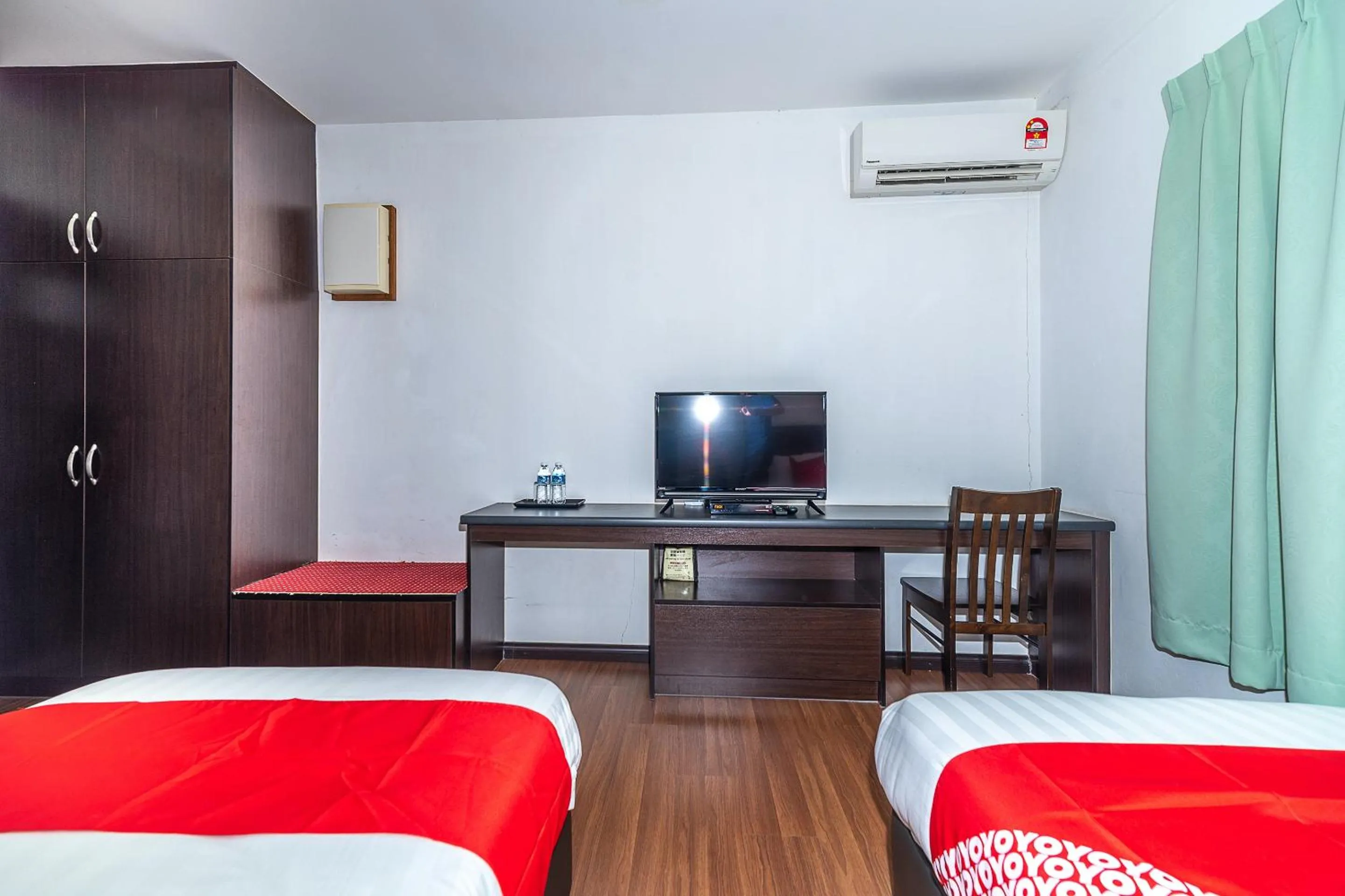 Bedroom, Bed in Hotel O Eagle Wood Garden