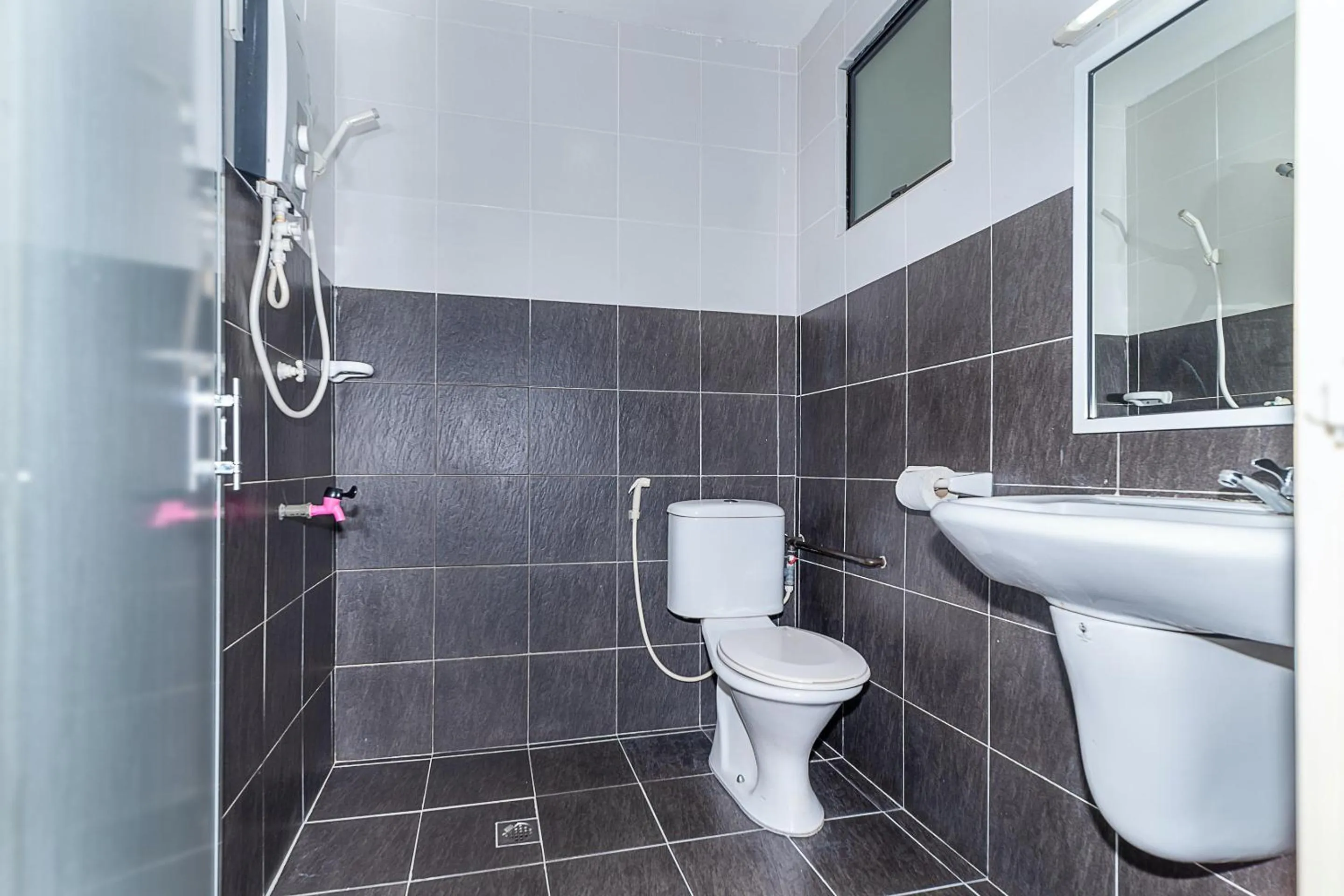 Bathroom in Hotel O Eagle Wood Garden