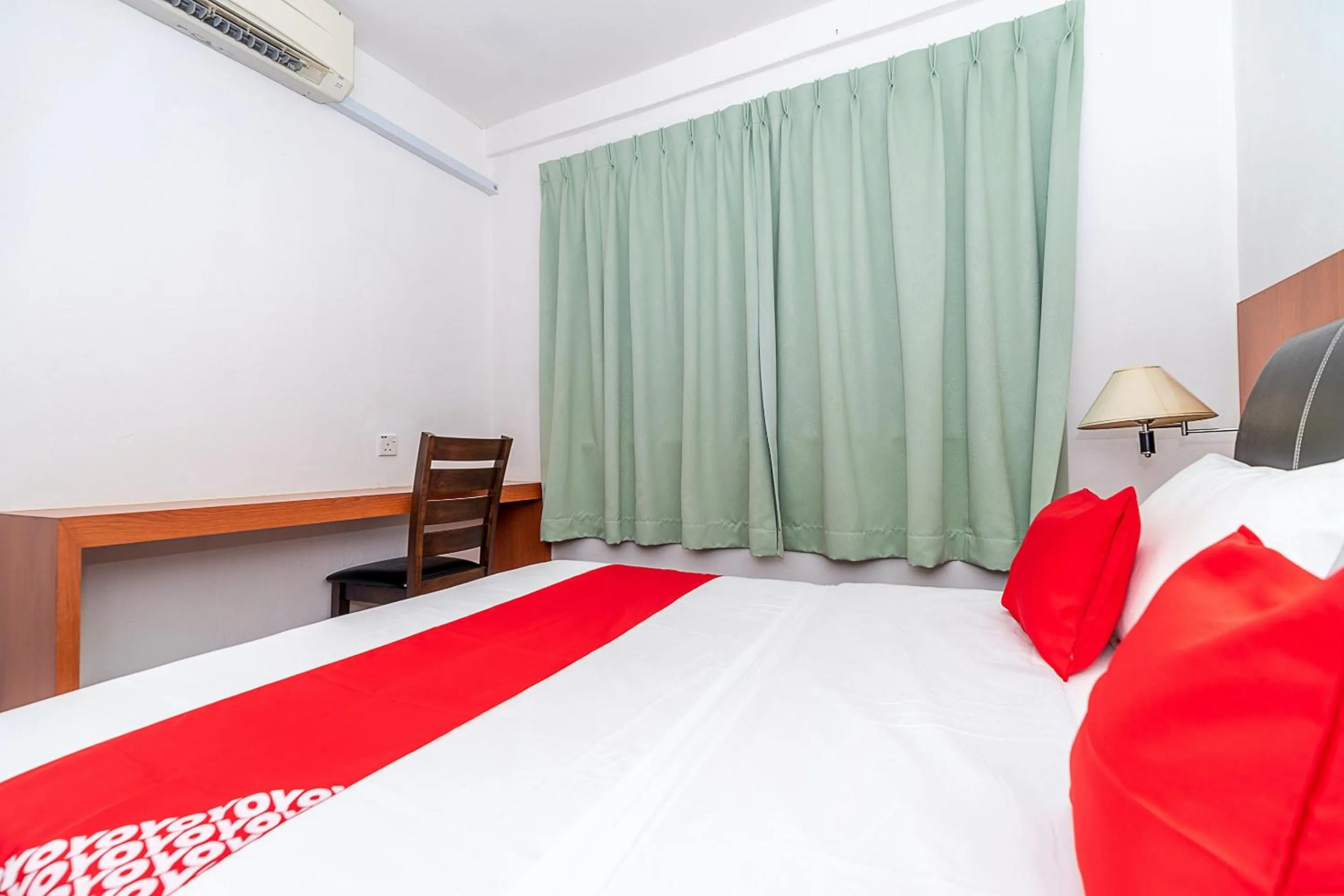 Bedroom, Bed in Hotel O Eagle Wood Garden