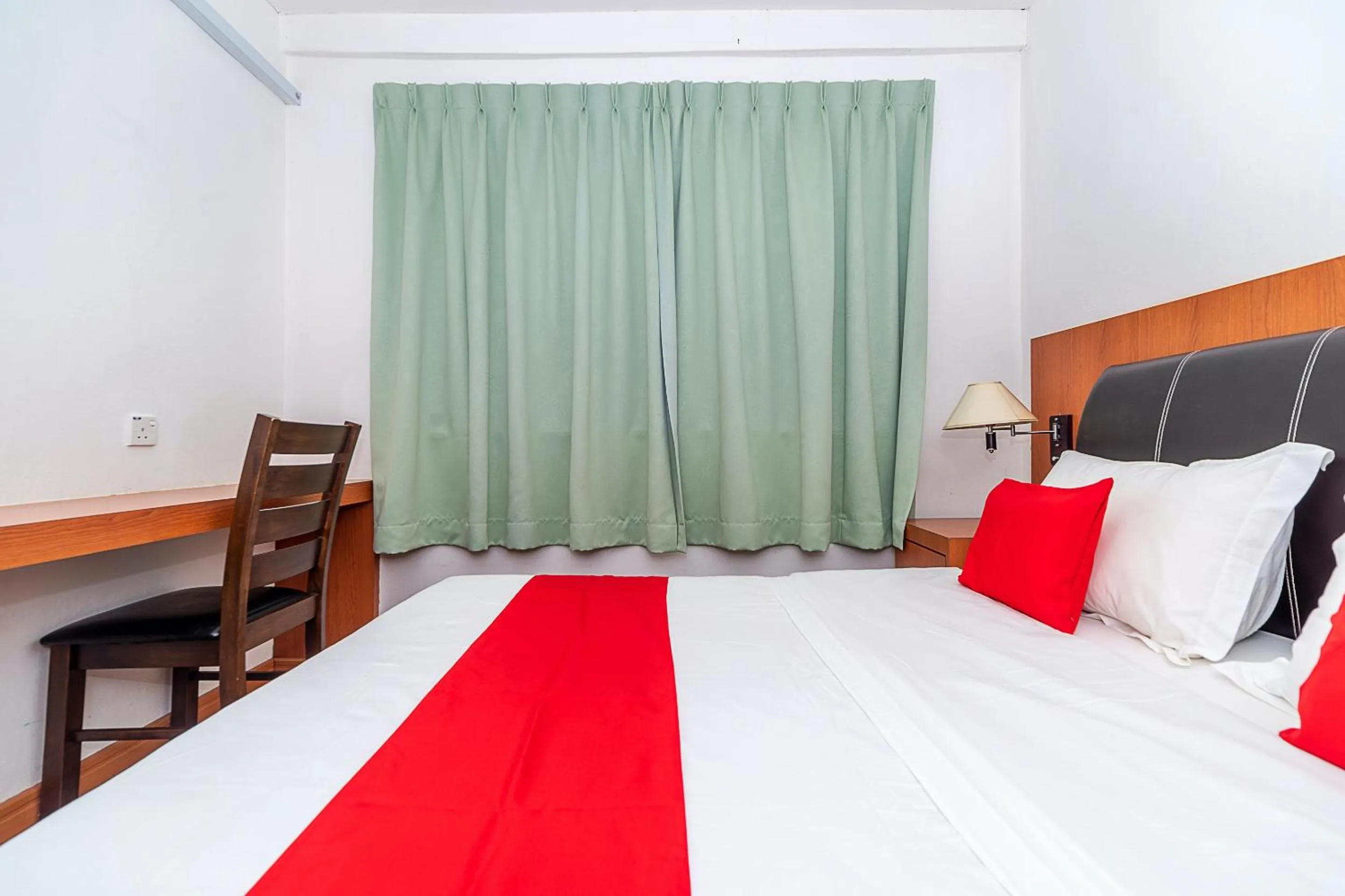 Bedroom, Bed in Hotel O Eagle Wood Garden