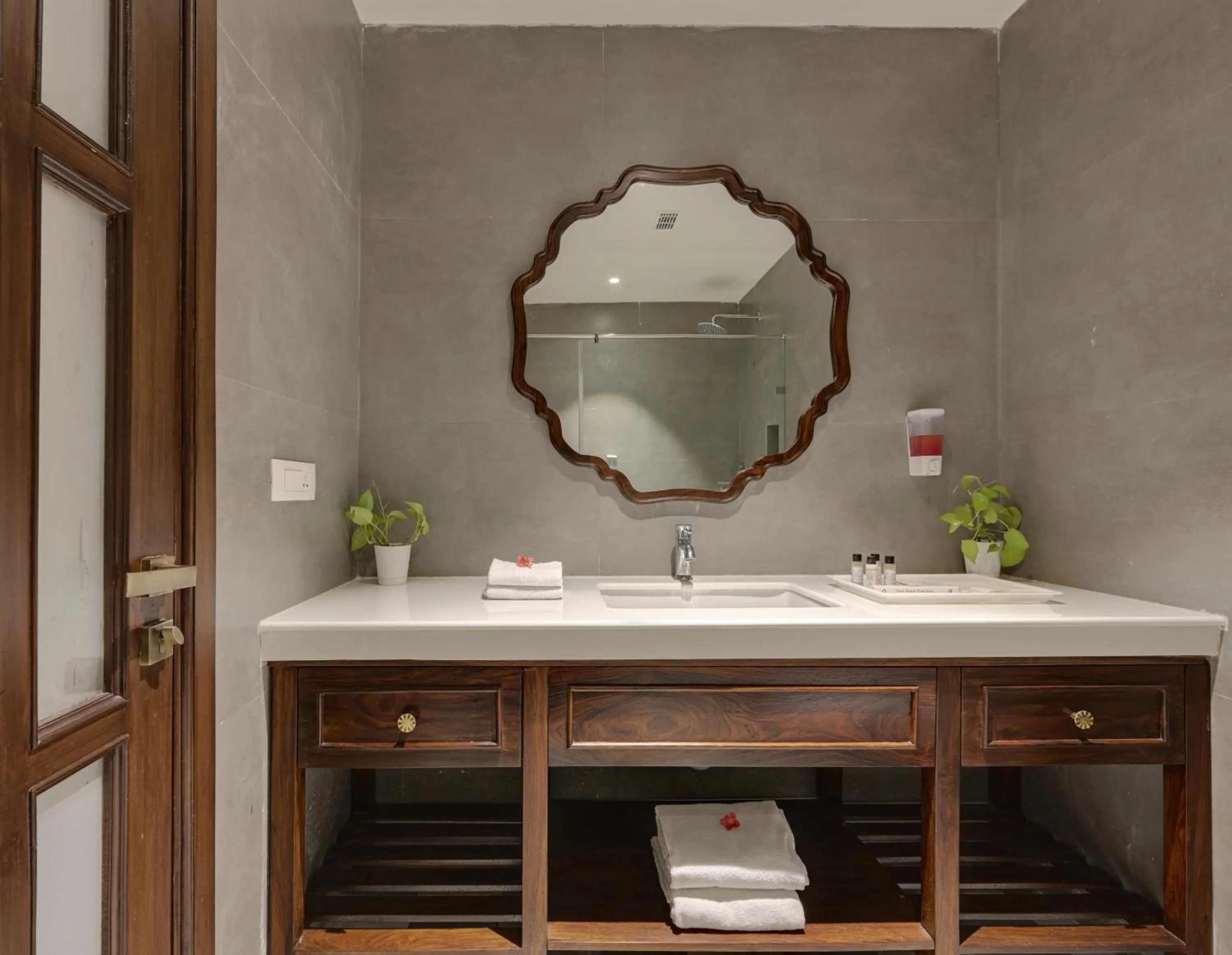 Bathroom in Brahma Niwas - Best Lake View Hotel in Udaipur