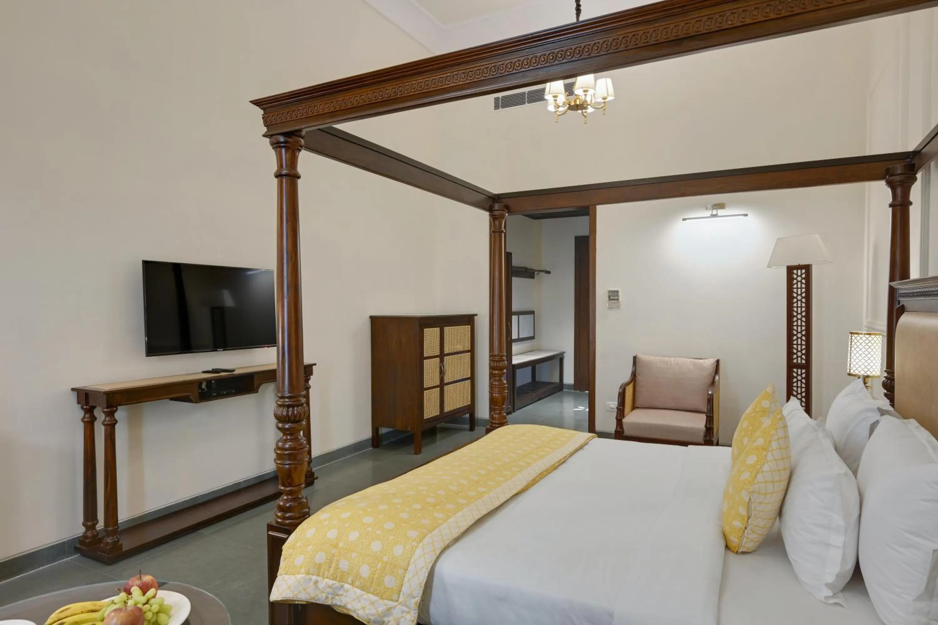 Bed in Brahma Niwas - Best Lake View Hotel in Udaipur