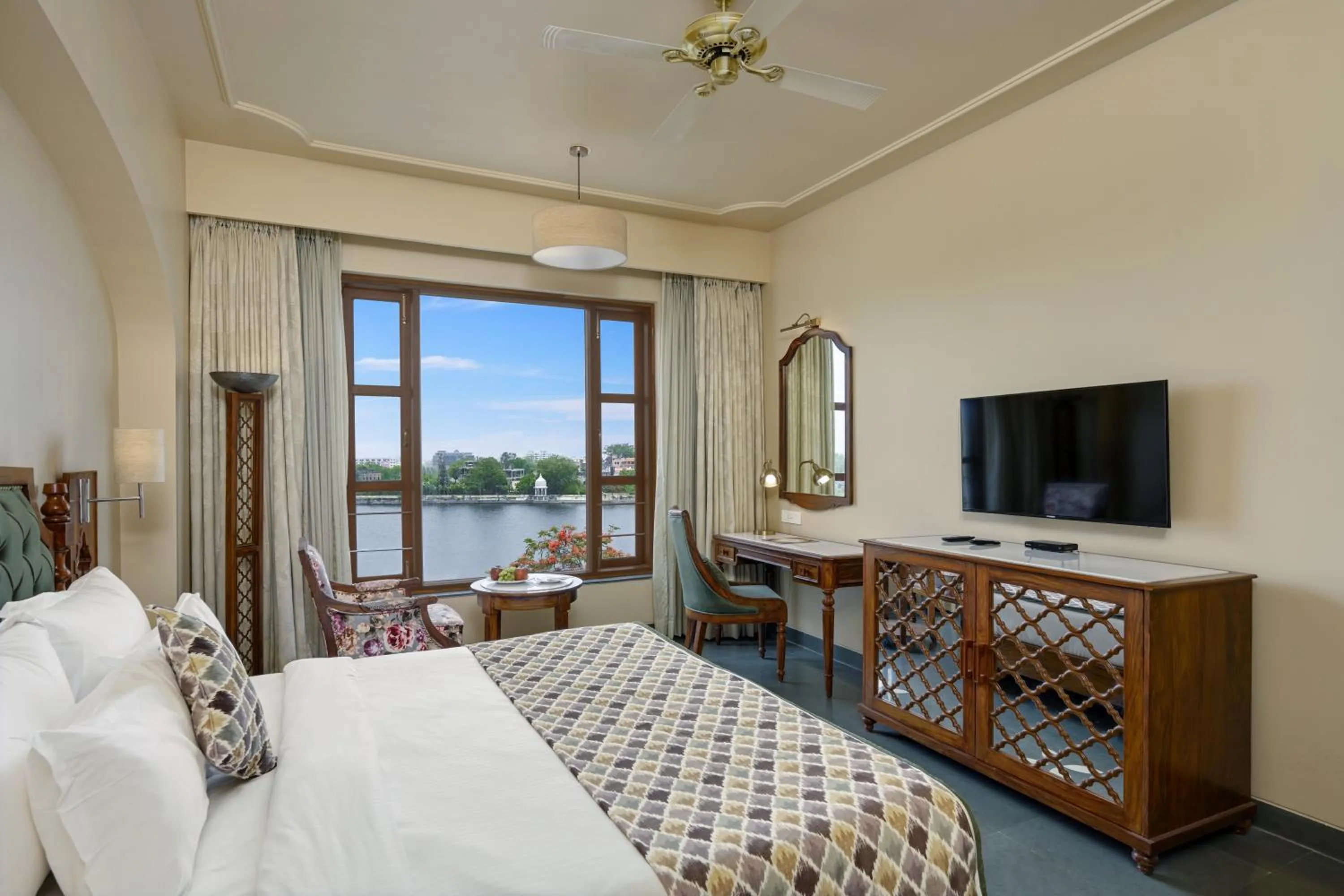 Photo of the whole room, Bed in Brahma Niwas - Best Lake View Hotel in Udaipur