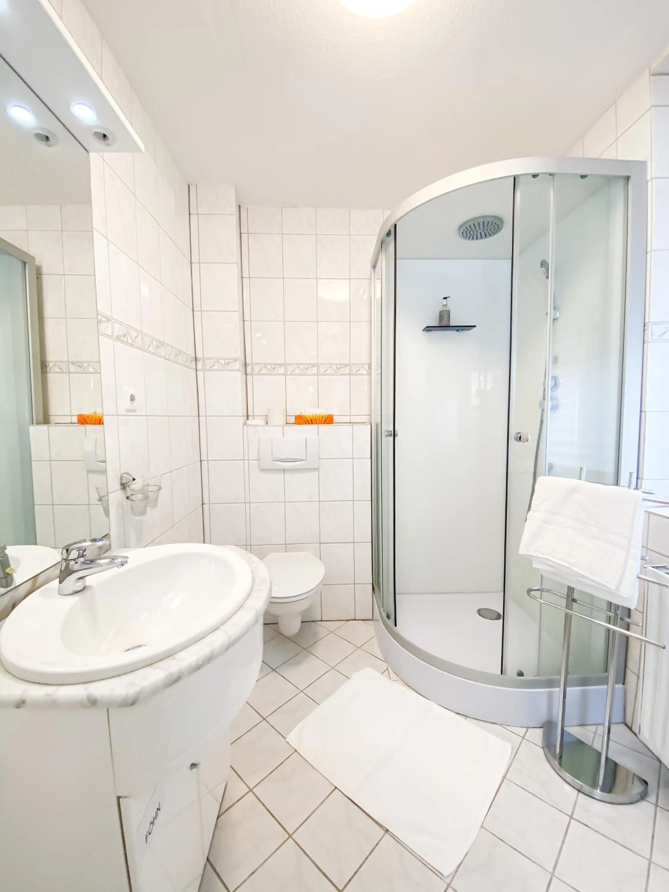 Bathroom in Hotel Restaurant Alt Pirmasens