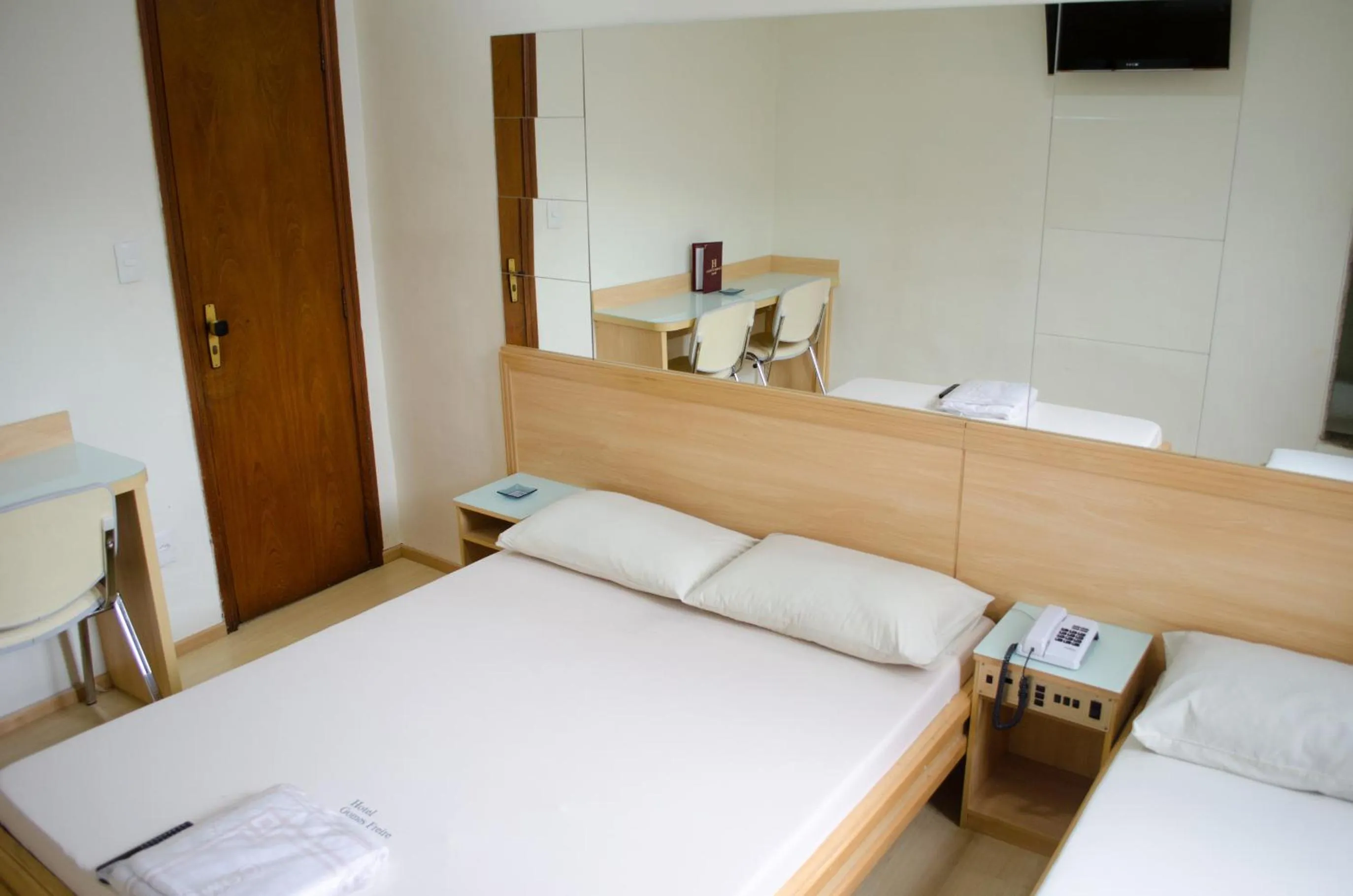 Bedroom, Bed in Hotel Gomes Freire (Adult Only)