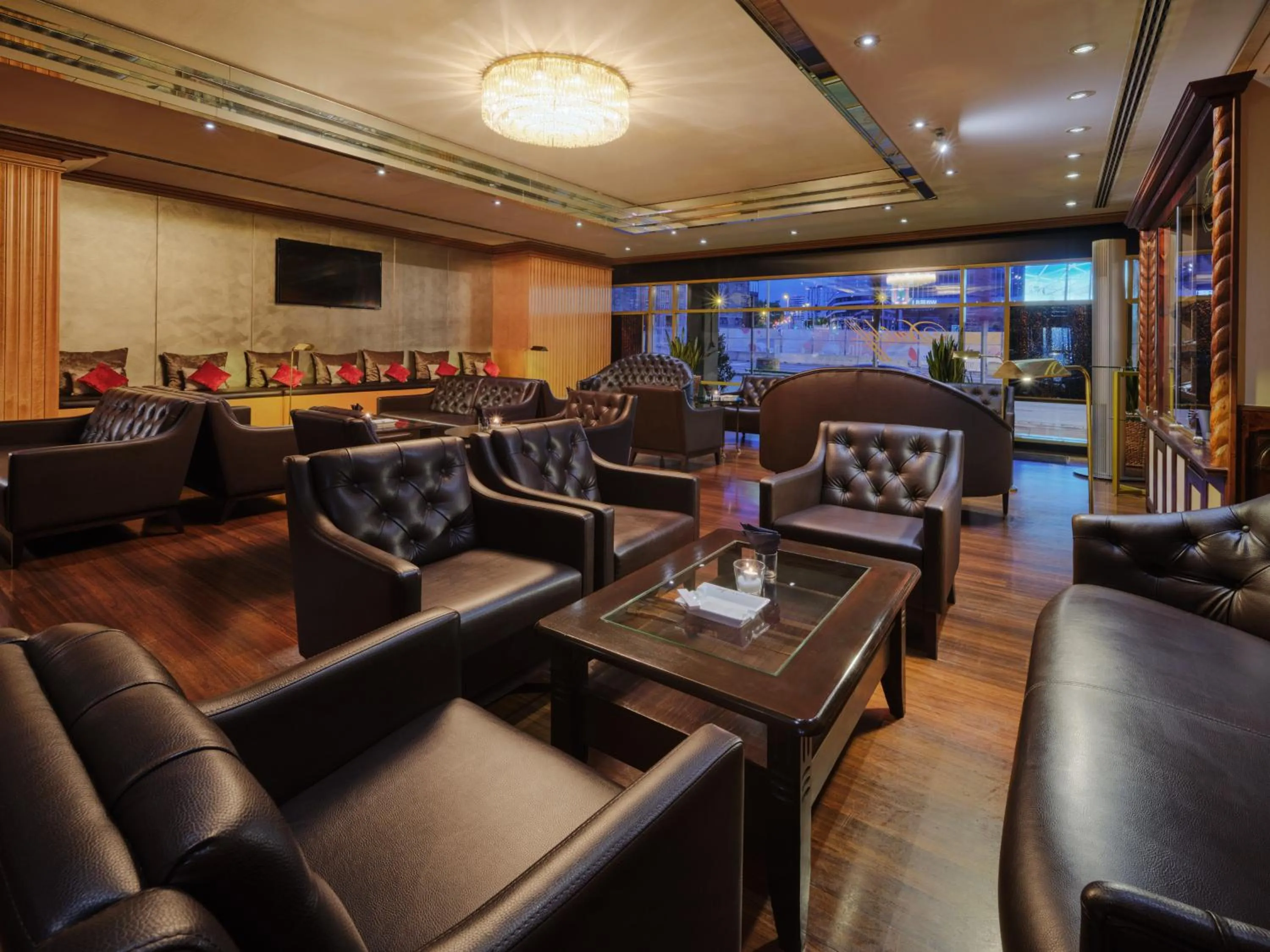 Lounge or bar in Steigenberger Graf Zeppelin