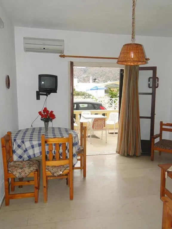 Paradise Inn