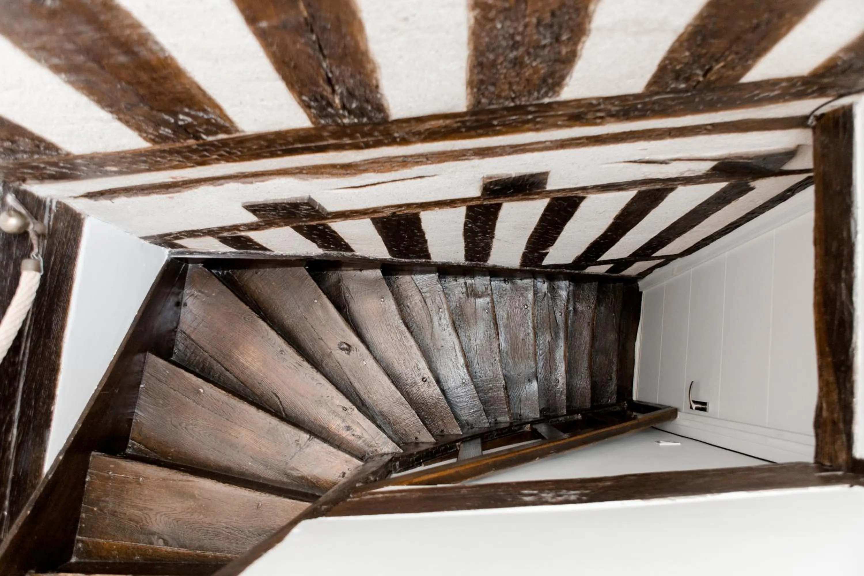 Decorative detail in Au Bourg Neuf