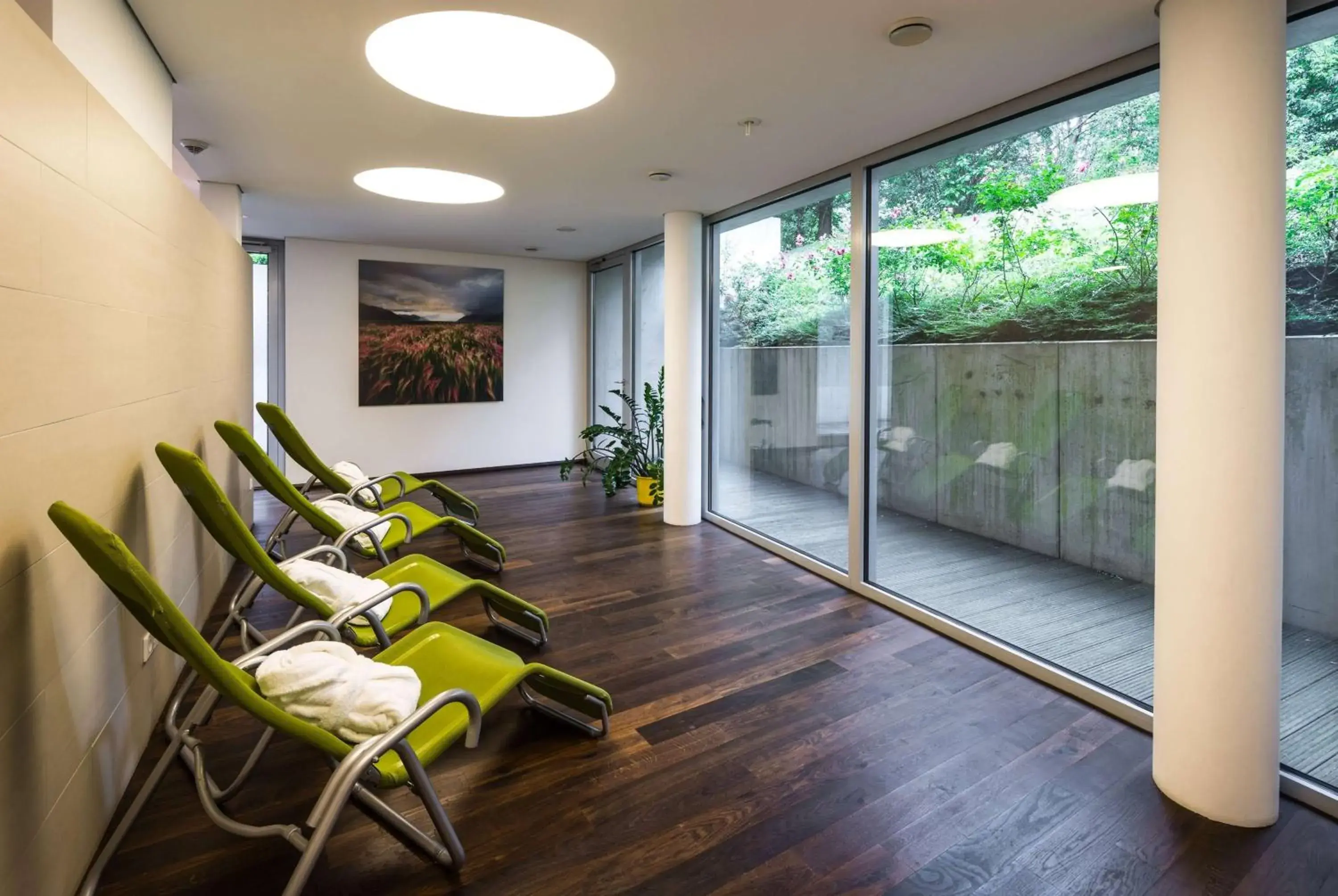 Fitness centre/facilities in Ramada by Wyndham Dresden Fitness centre/facilities in Ramada by Wyndham Dresden