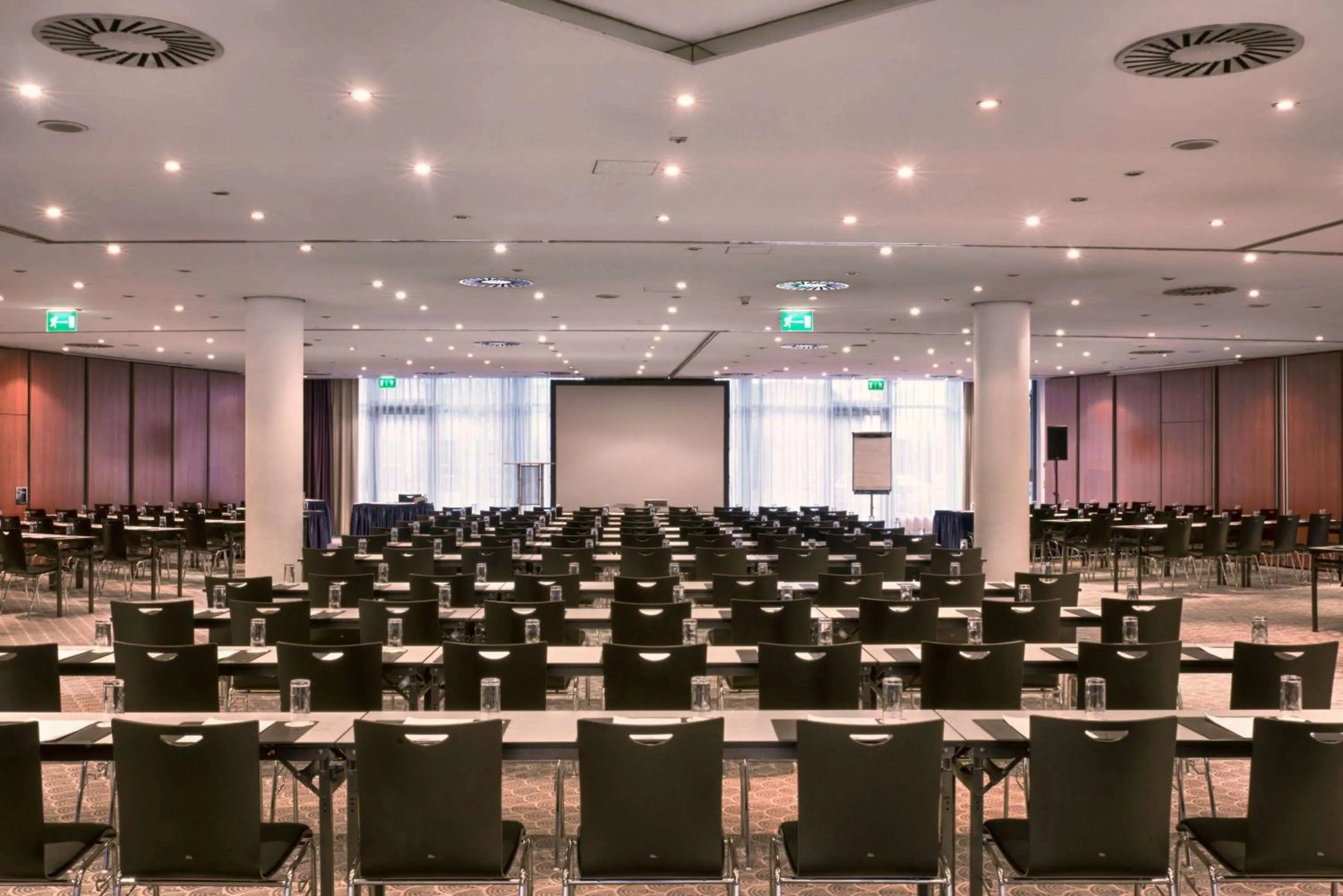 Meeting/conference room in Ramada by Wyndham Dresden