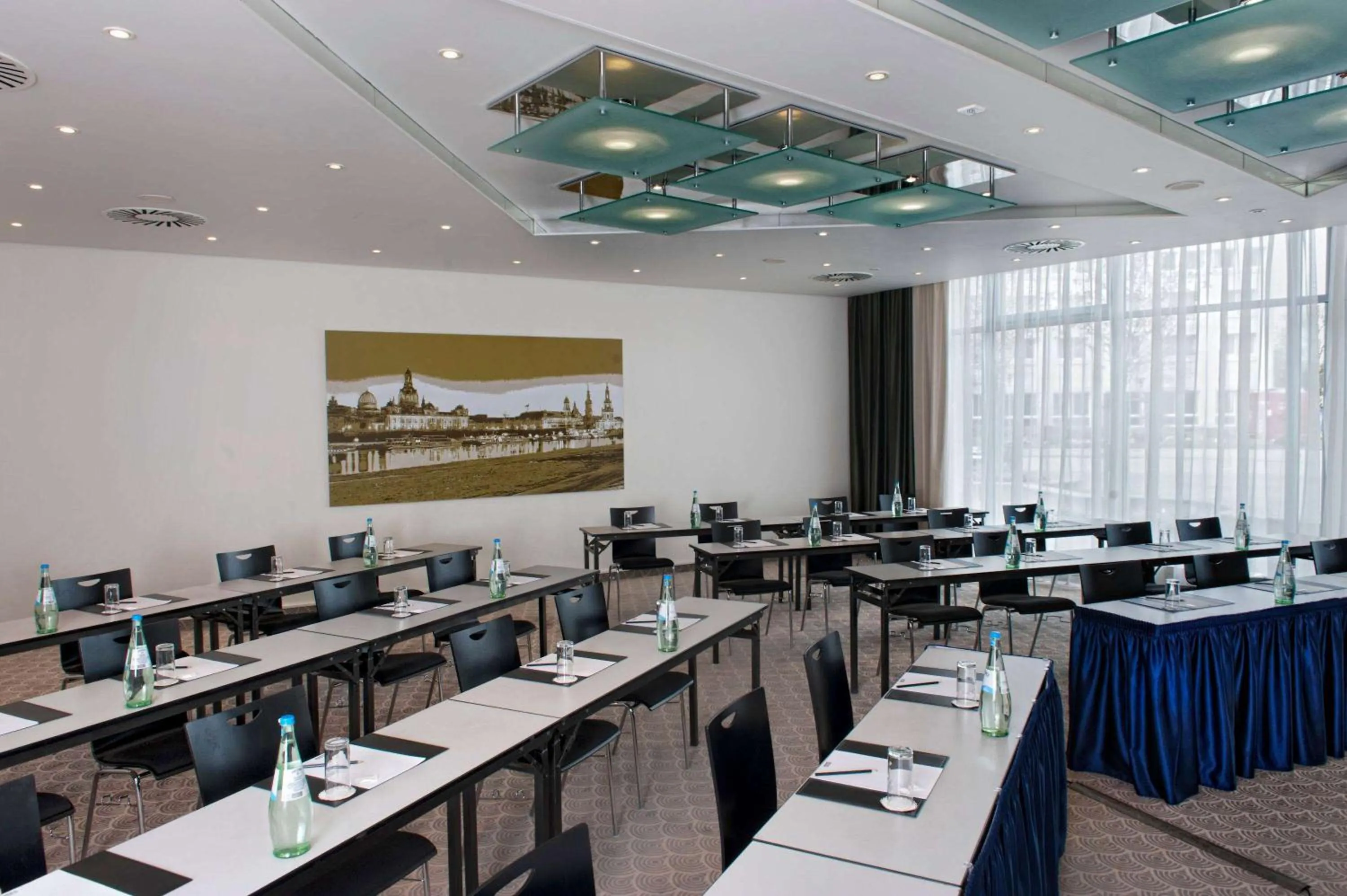 Meeting/conference room in Ramada by Wyndham Dresden