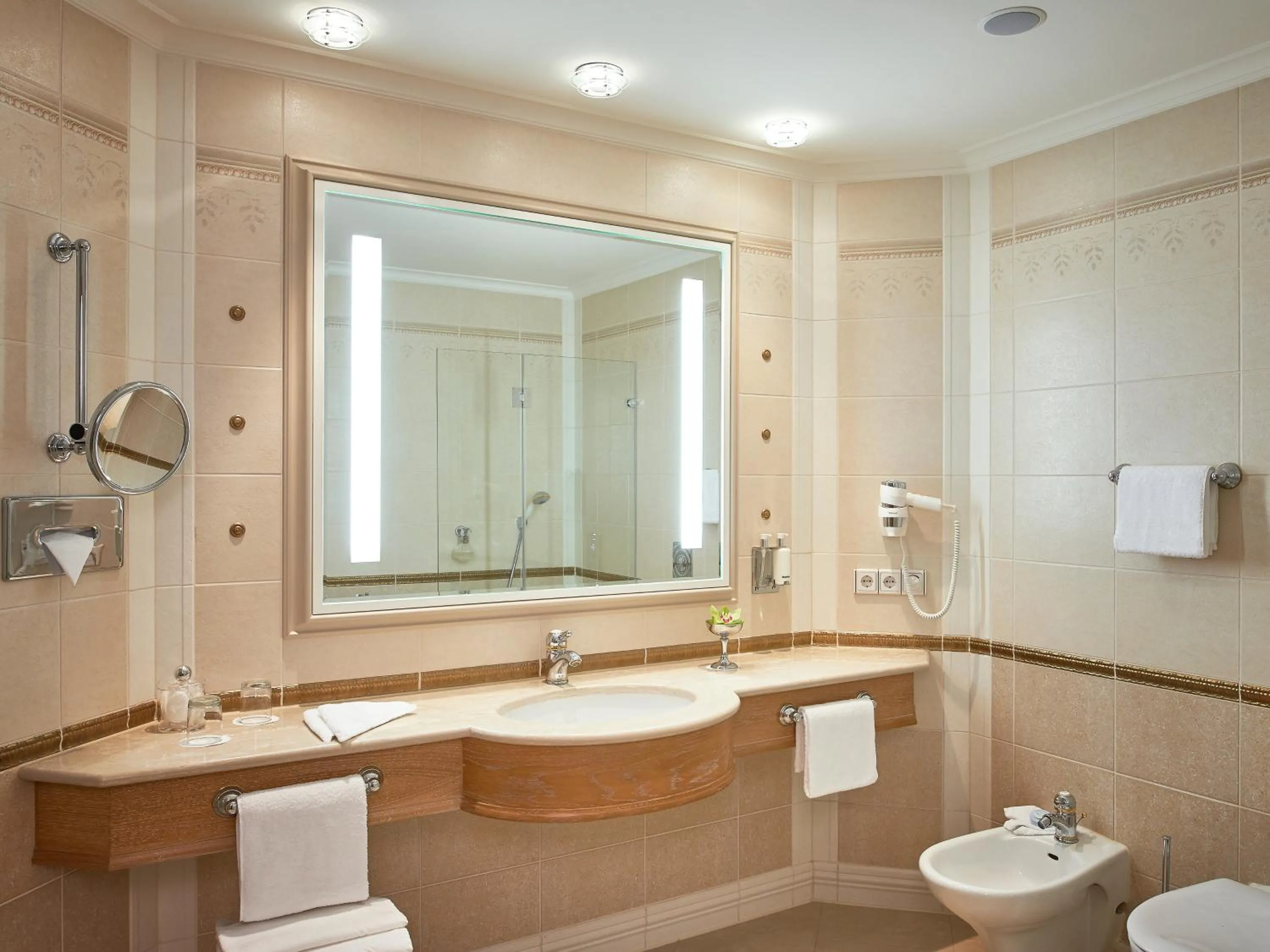 Bathroom in A-ROSA Kurhaus Binz