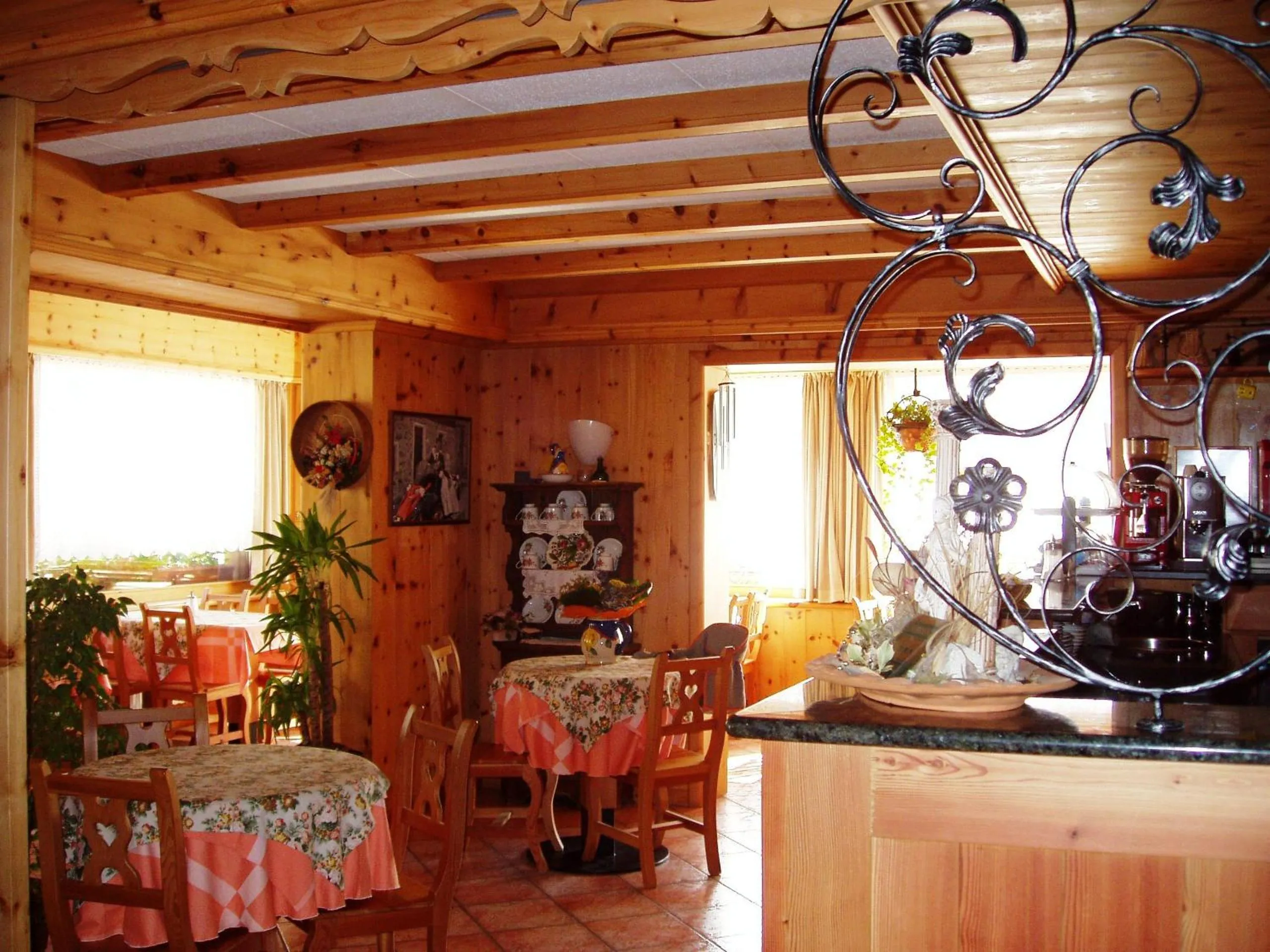 Dining area in Residence Iris BeB