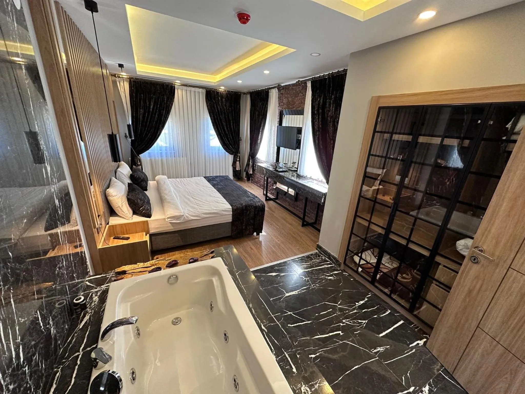 Bed in Kaya Life Resort