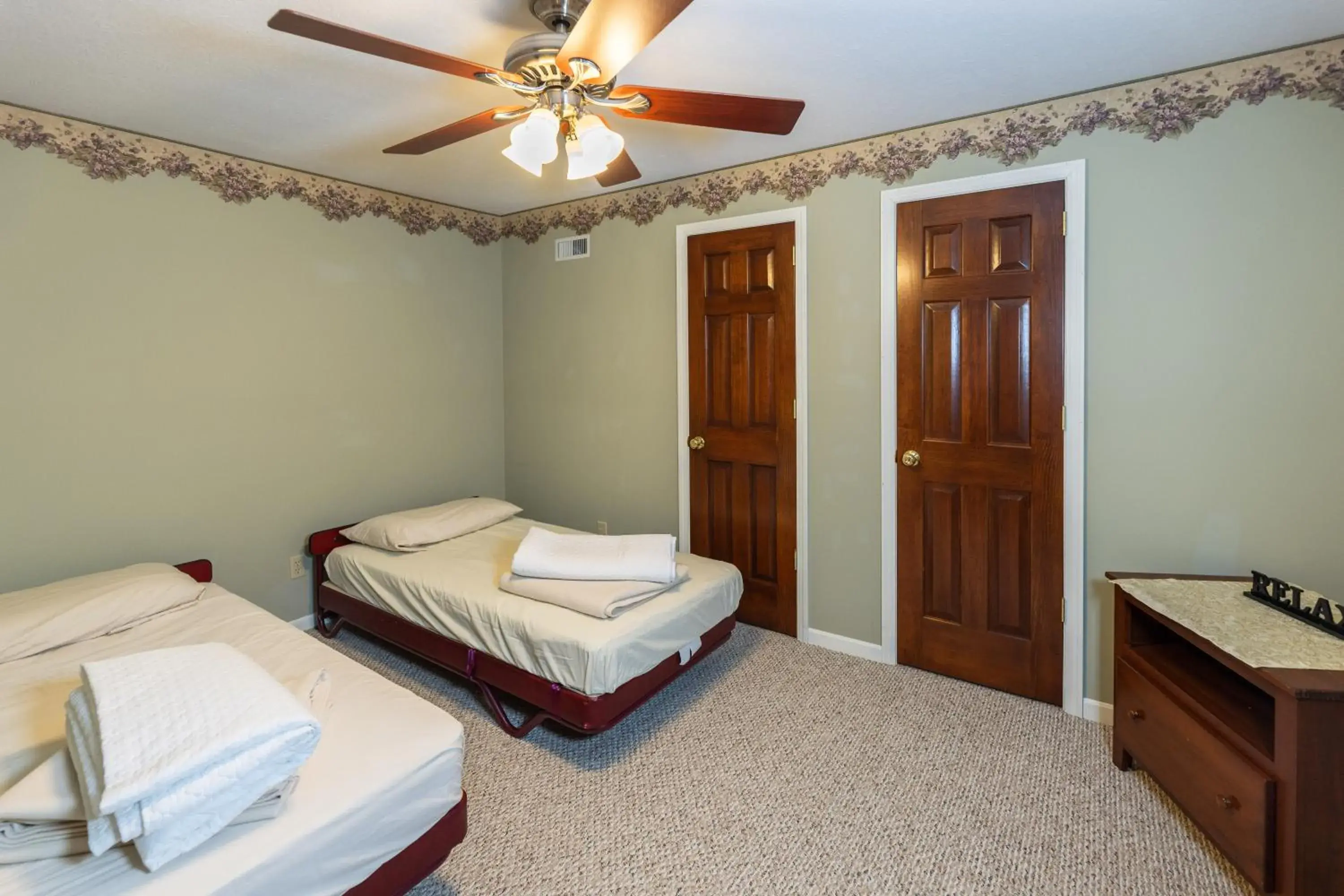 Bed in Hillside Villa Ohio Bed in Hillside Villa Ohio