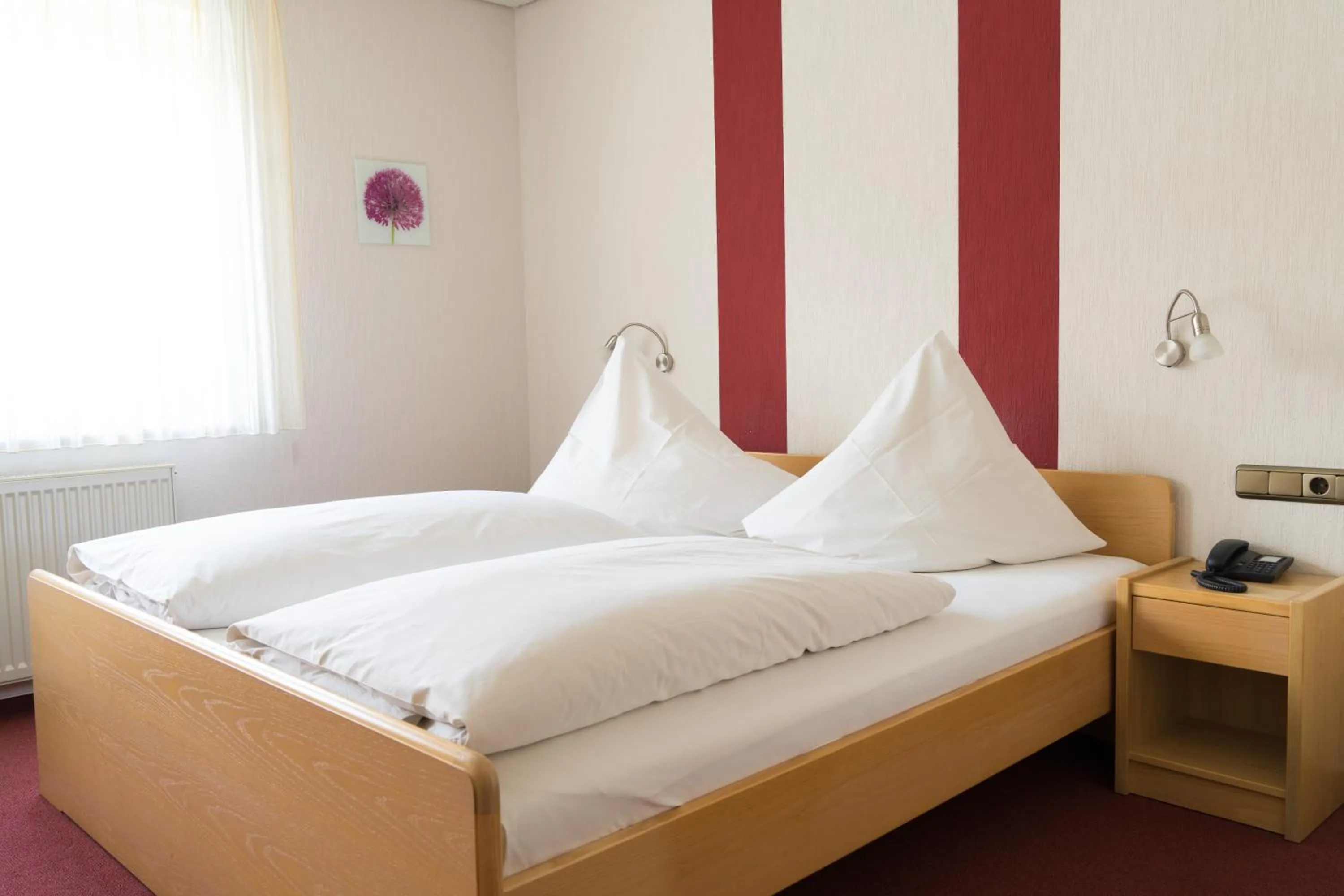 Photo of the whole room, Bed in Landgasthof Zum Stern
