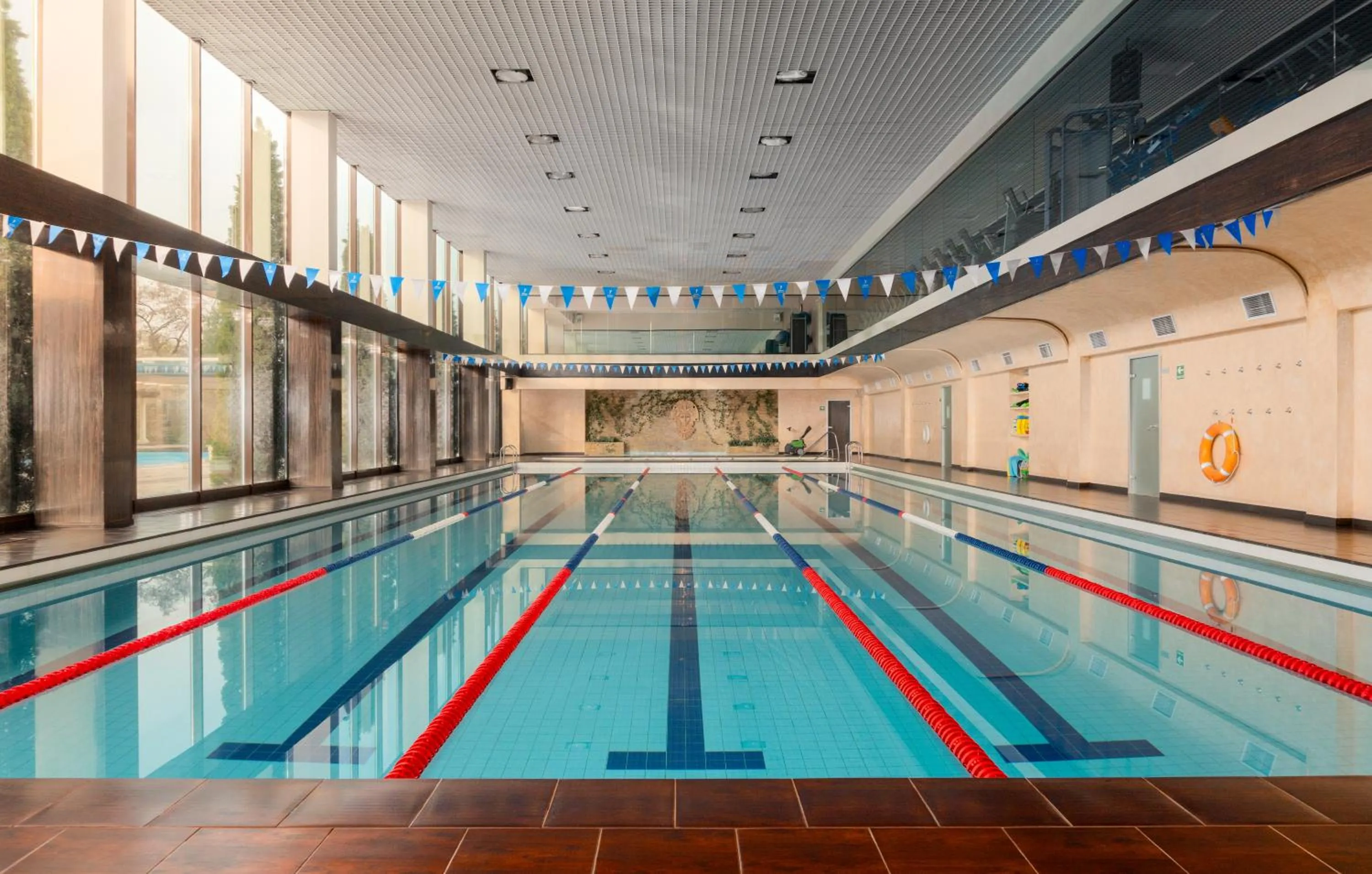 Swimming pool in Hotel Misto SPA & FITNESS