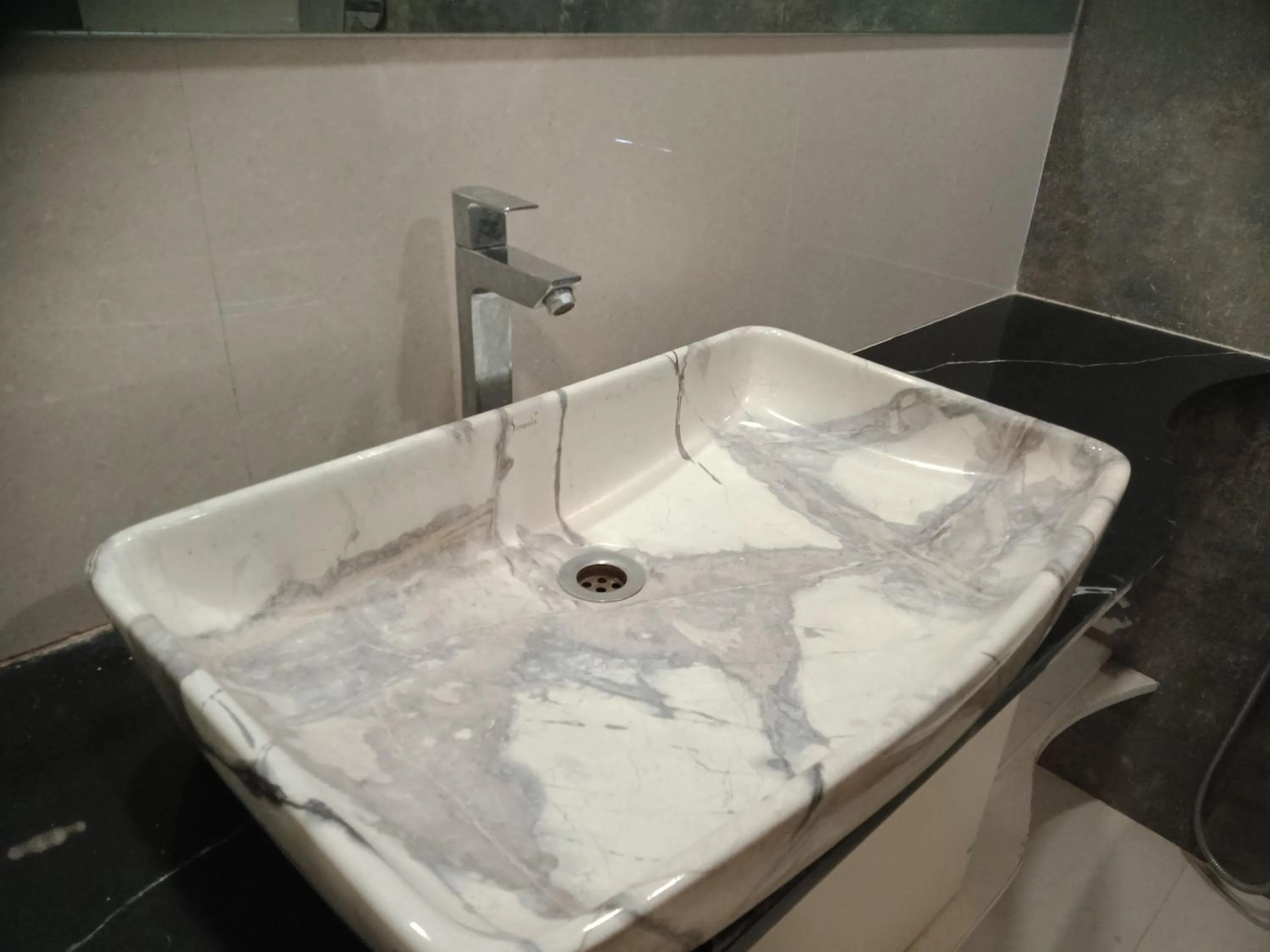 Bathroom in HOTEL AIRPORT INN ONE