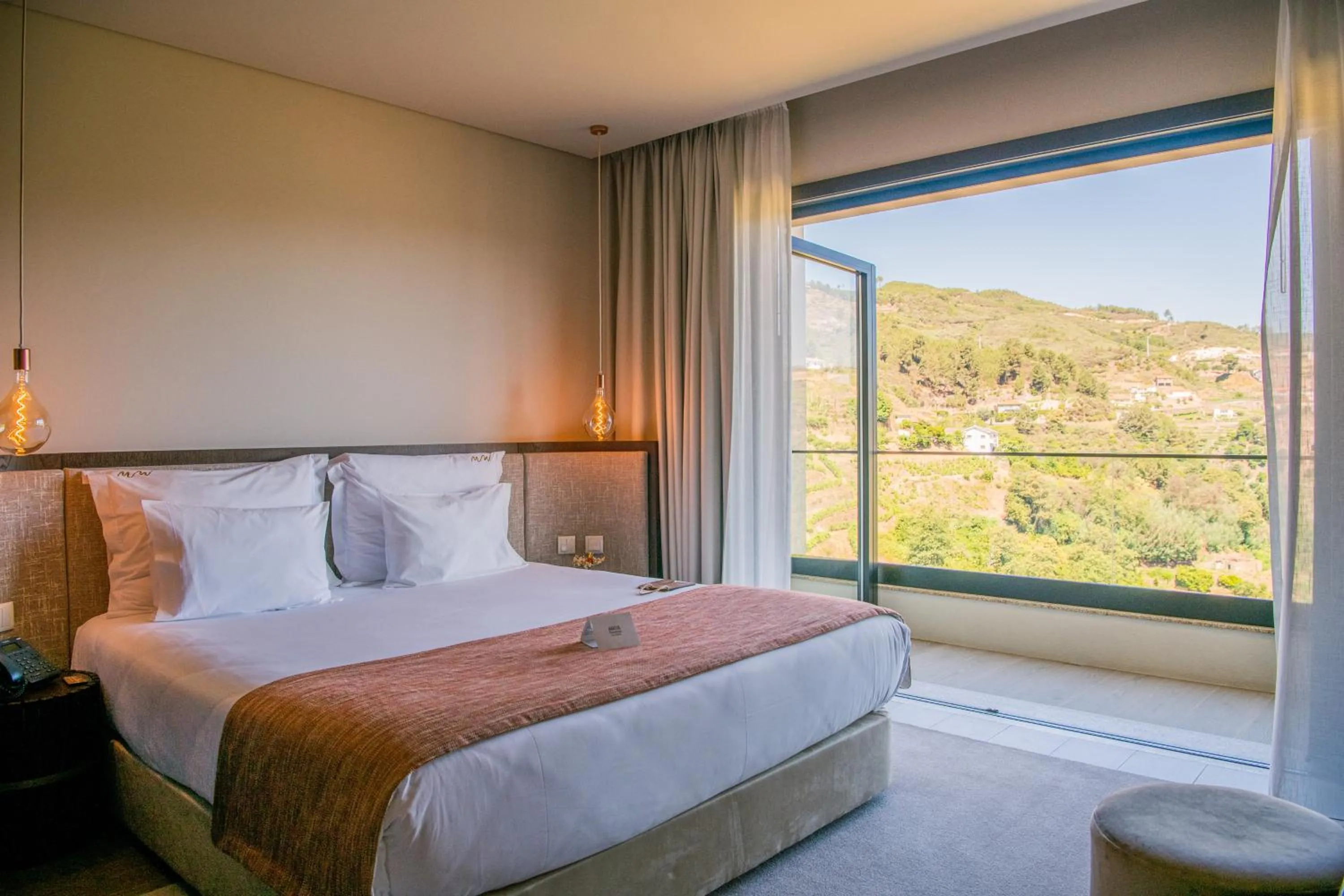 Bed in MW Douro Wine & Spa