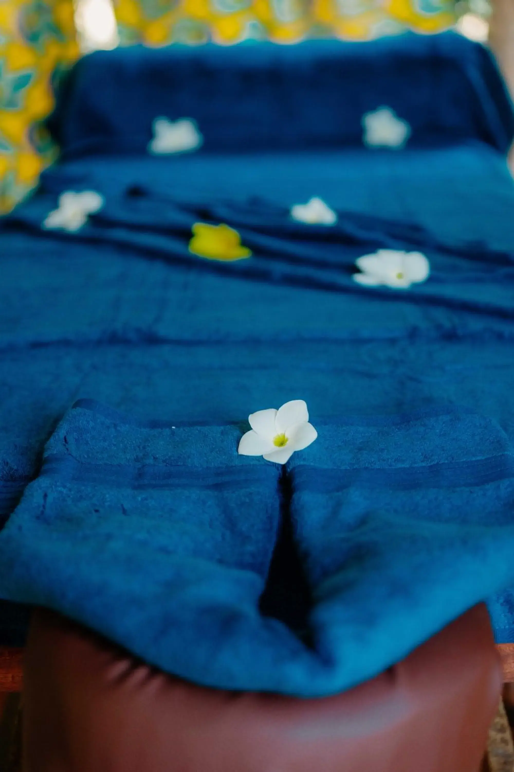 Bed in Pearl Beach by Sansi Bed in Pearl Beach by Sansi