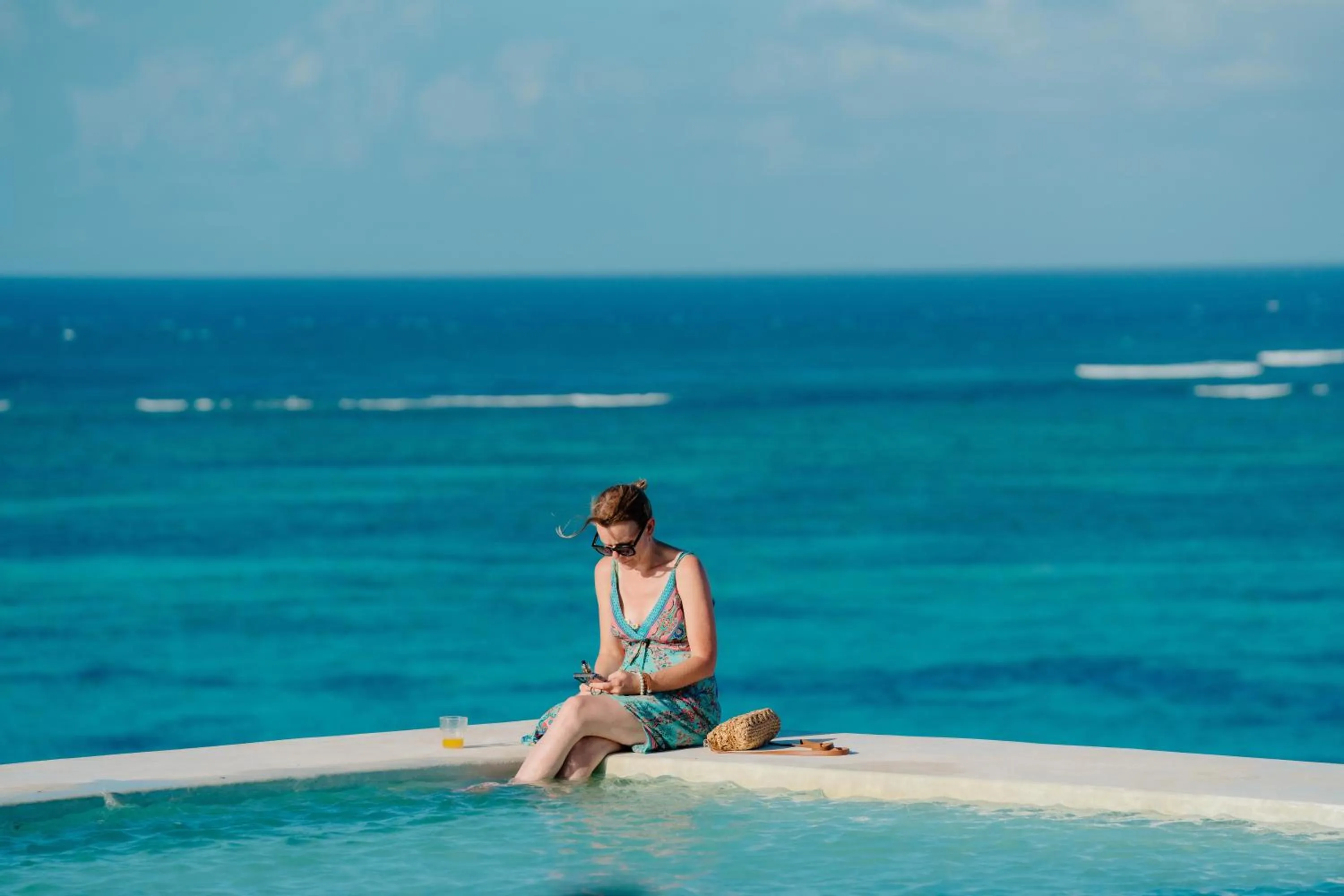 Pearl Beach by Sansi