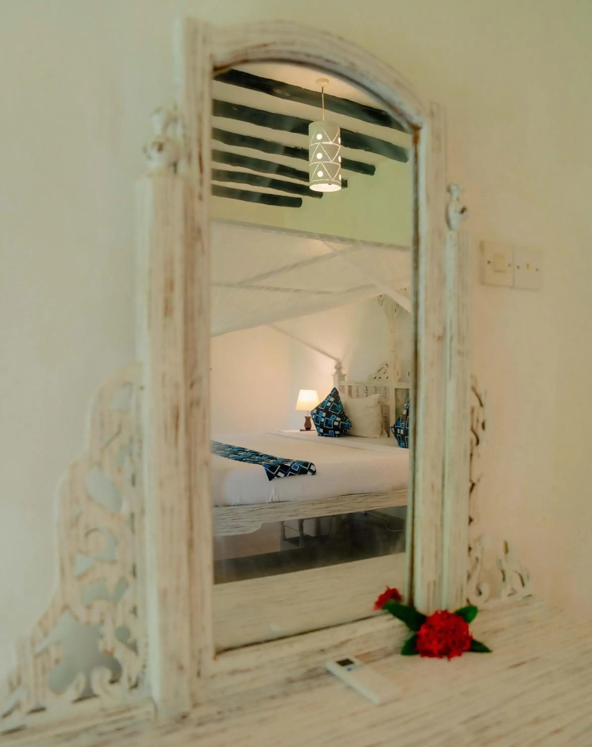 Bathroom, Bed in Pearl Beach by Sansi Bathroom, Bed in Pearl Beach by Sansi