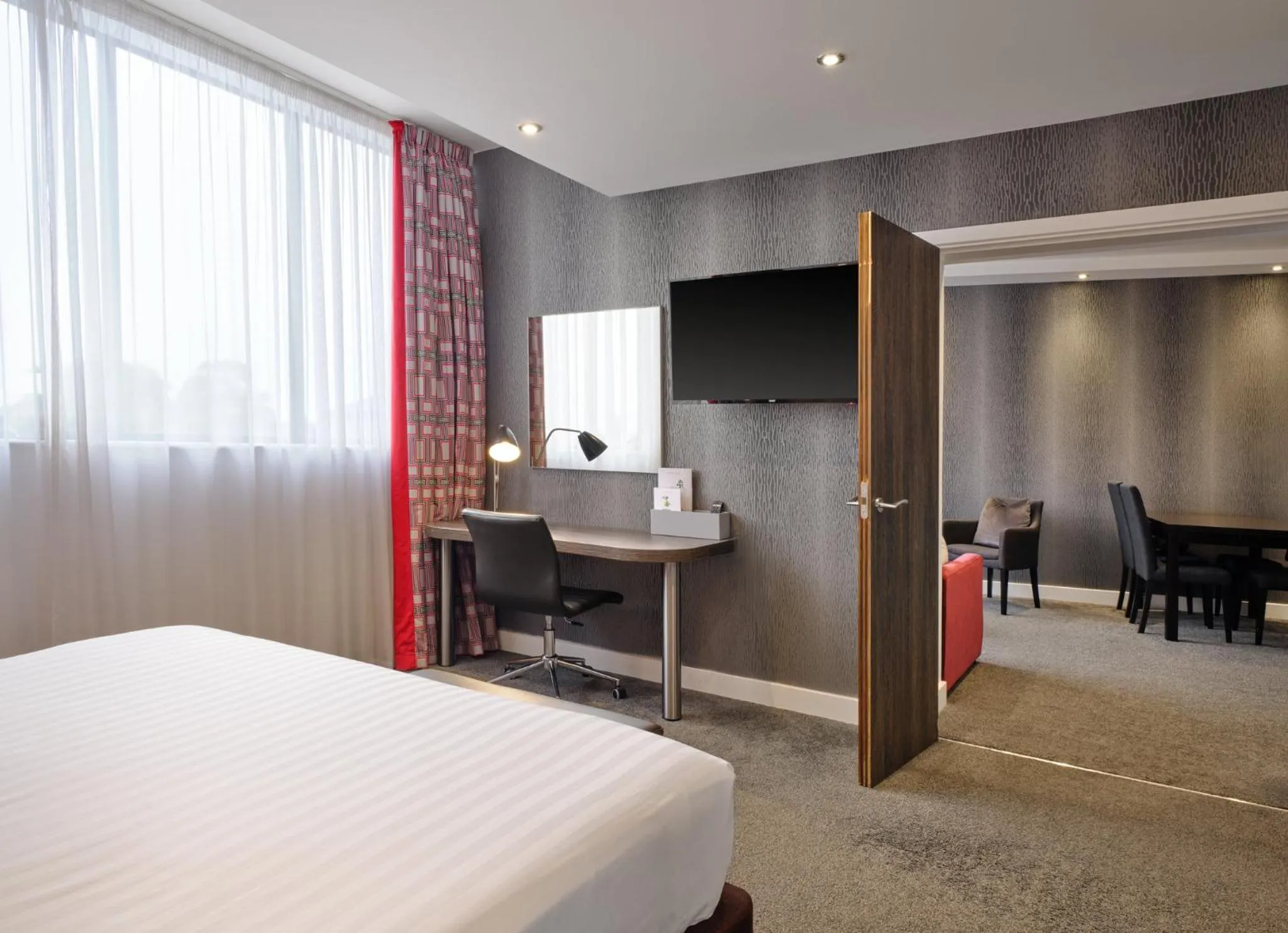 Photo of the whole room, Bed in Holiday Inn Huntingdon Racecourse by IHG