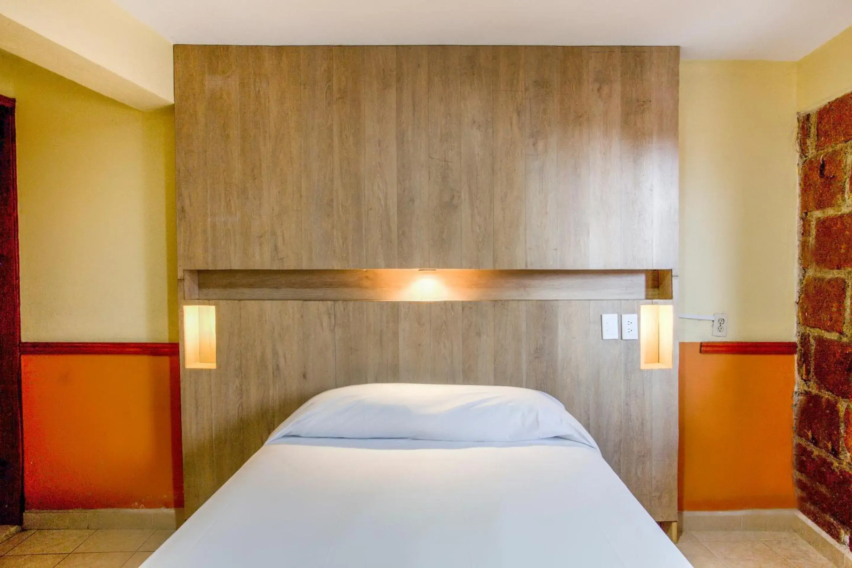 Bedroom, Bed in OYO Hotel San Agustin Bedroom, Bed in OYO Hotel San Agustin