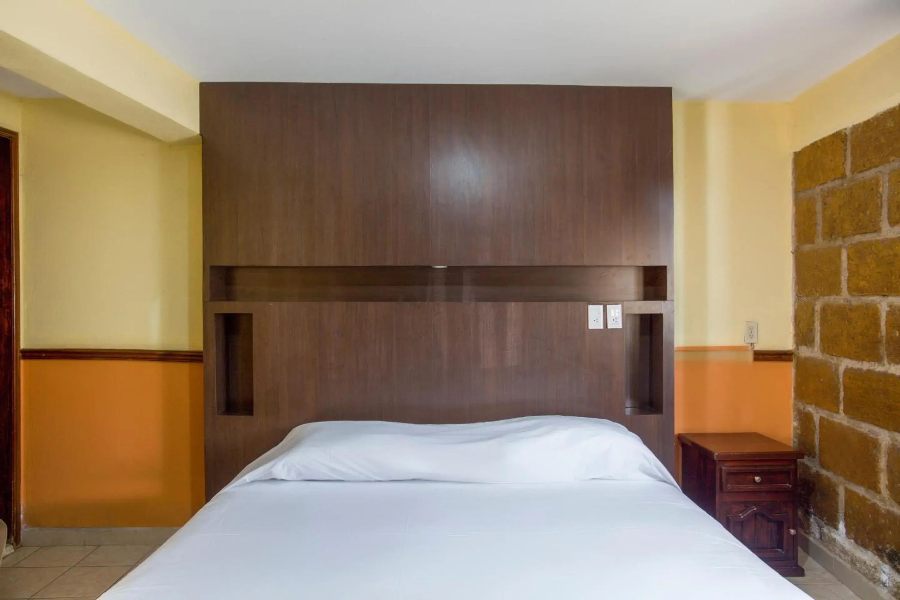 Bedroom, Bed in OYO Hotel San Agustin Bedroom, Bed in OYO Hotel San Agustin